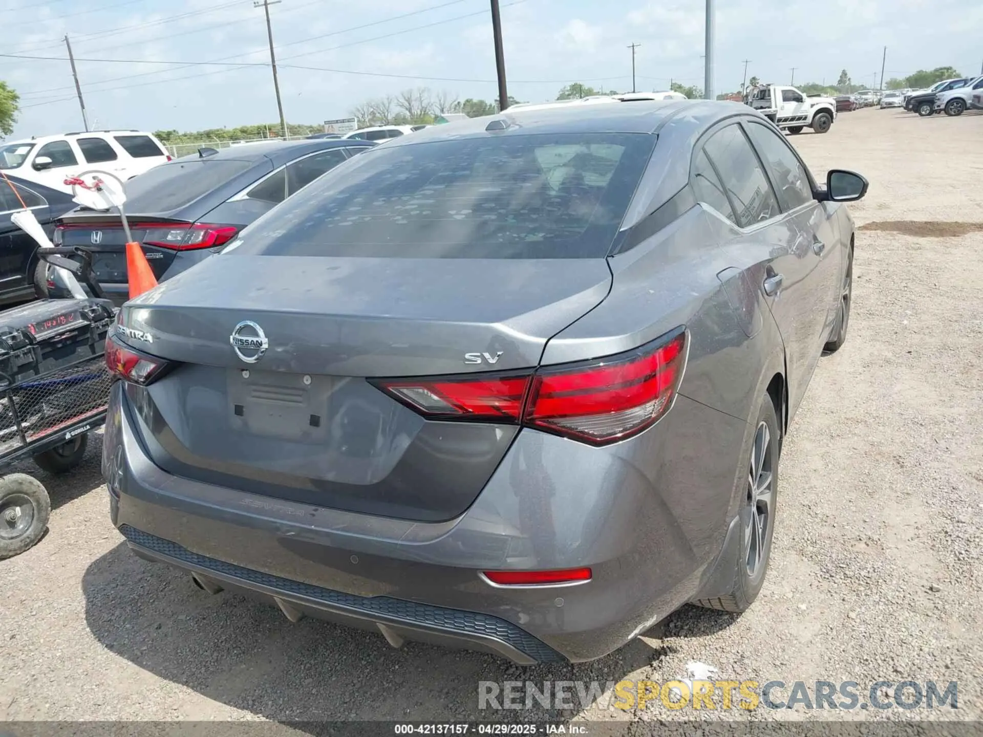 4 Photograph of a damaged car 3N1AB8CV5LY207470 NISSAN SENTRA 2020