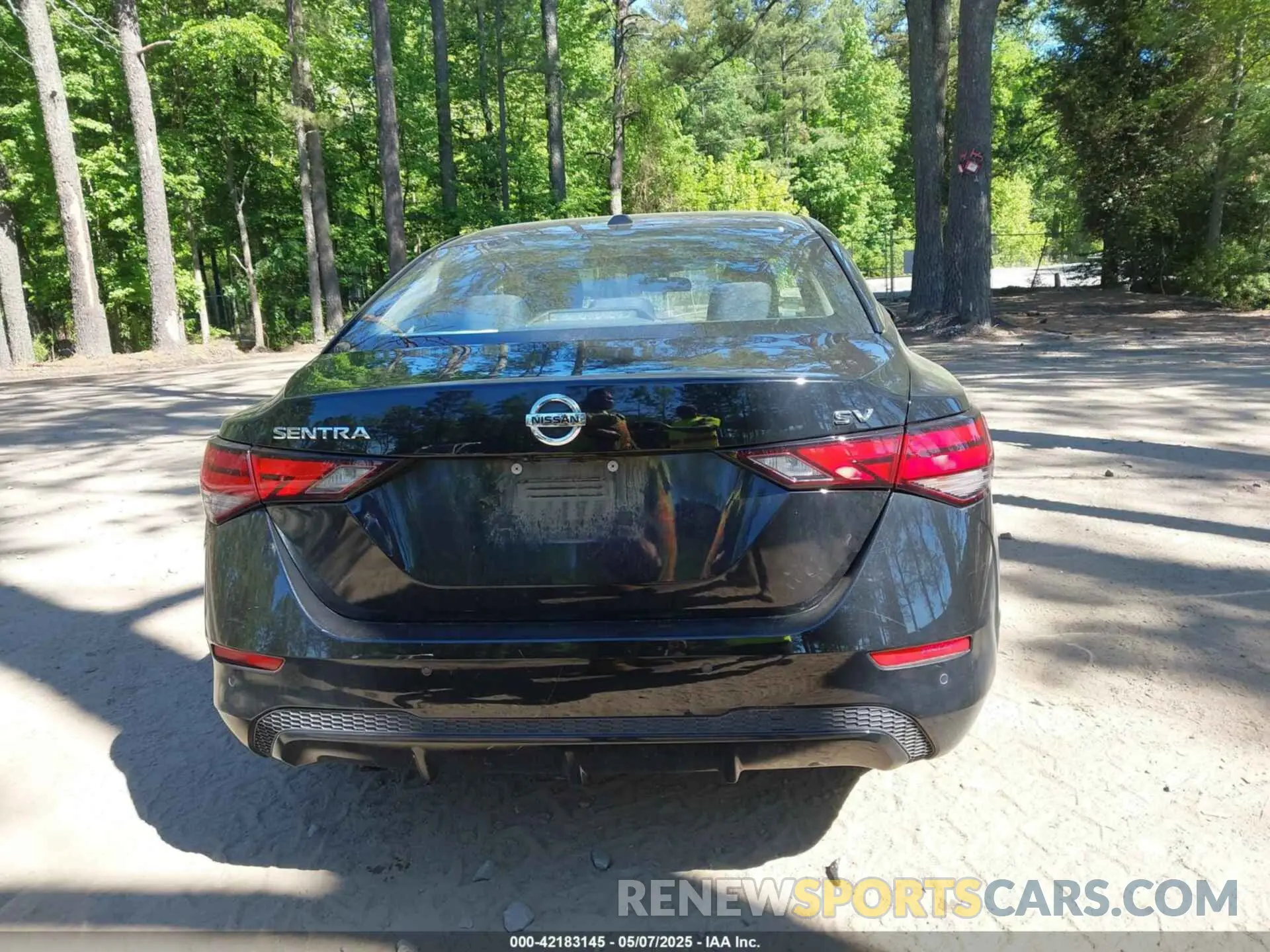 16 Photograph of a damaged car 3N1AB8CV5LY233194 NISSAN SENTRA 2020