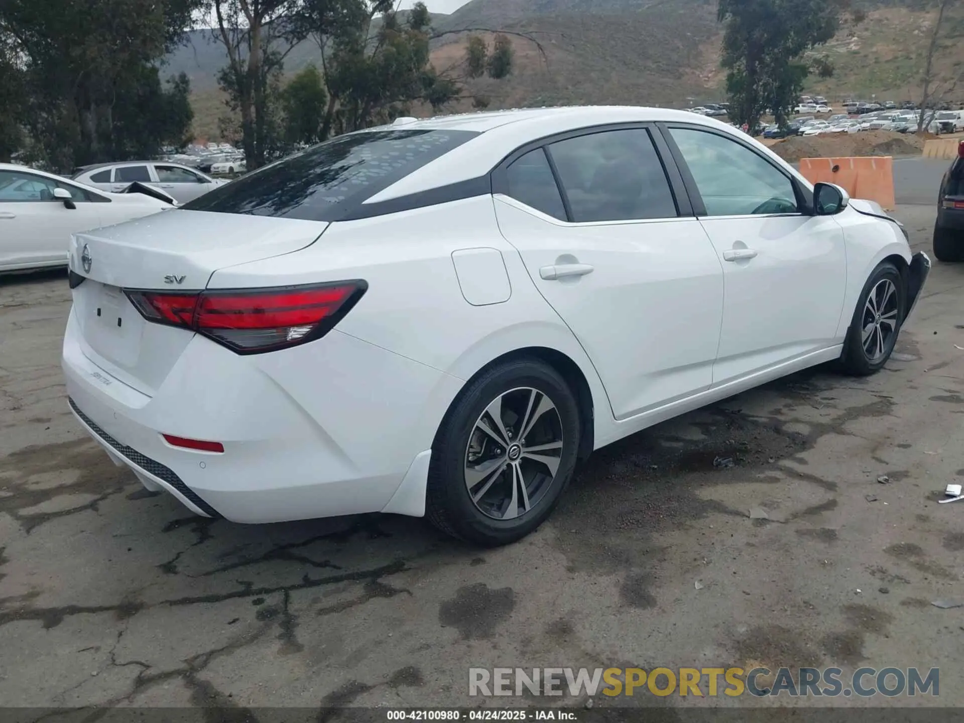 4 Photograph of a damaged car 3N1AB8CV5LY279916 NISSAN SENTRA 2020