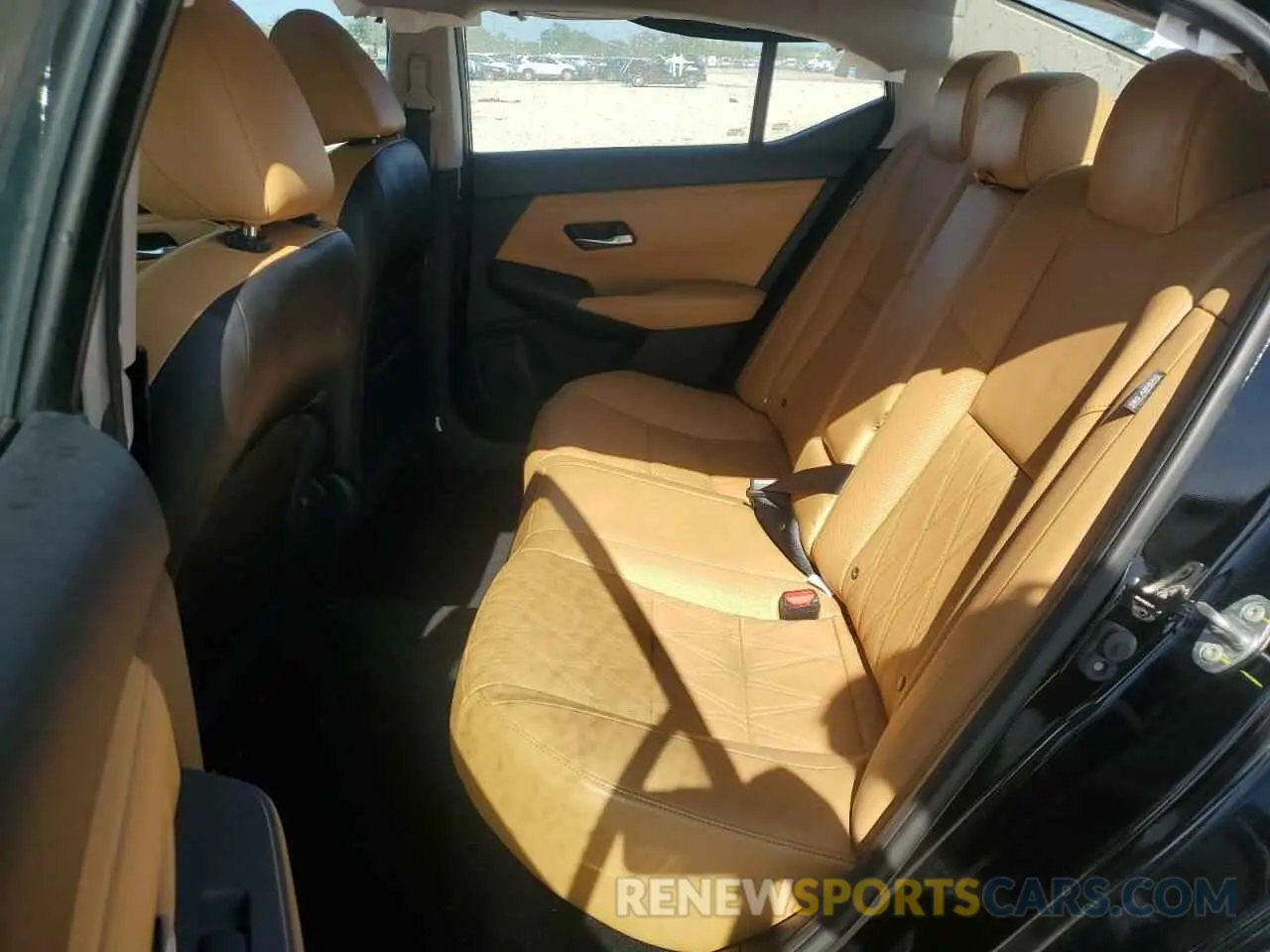 10 Photograph of a damaged car 3N1AB8CV6LY253843 NISSAN SENTRA 2020