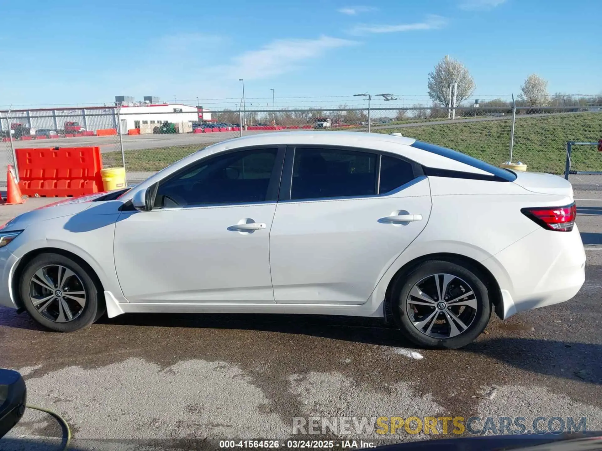 14 Фотография поврежденного автомобиля 3N1AB8CV7LY245248 NISSAN SENTRA 2020