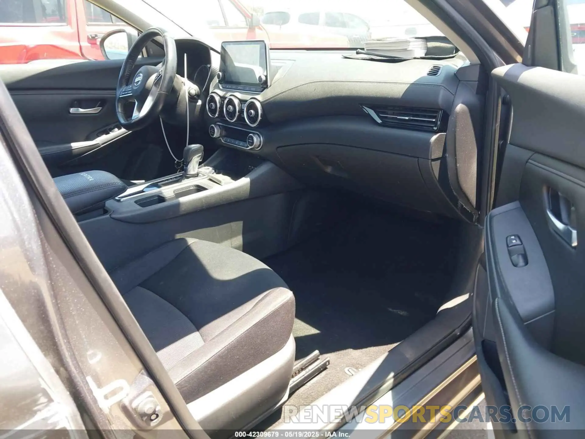 5 Photograph of a damaged car 3N1AB8CV8LY251253 NISSAN SENTRA 2020