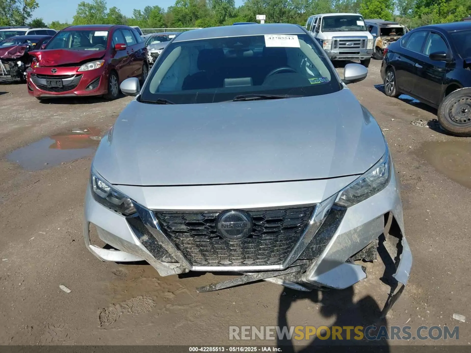 13 Photograph of a damaged car 3N1AB8CV9LY243226 NISSAN SENTRA 2020