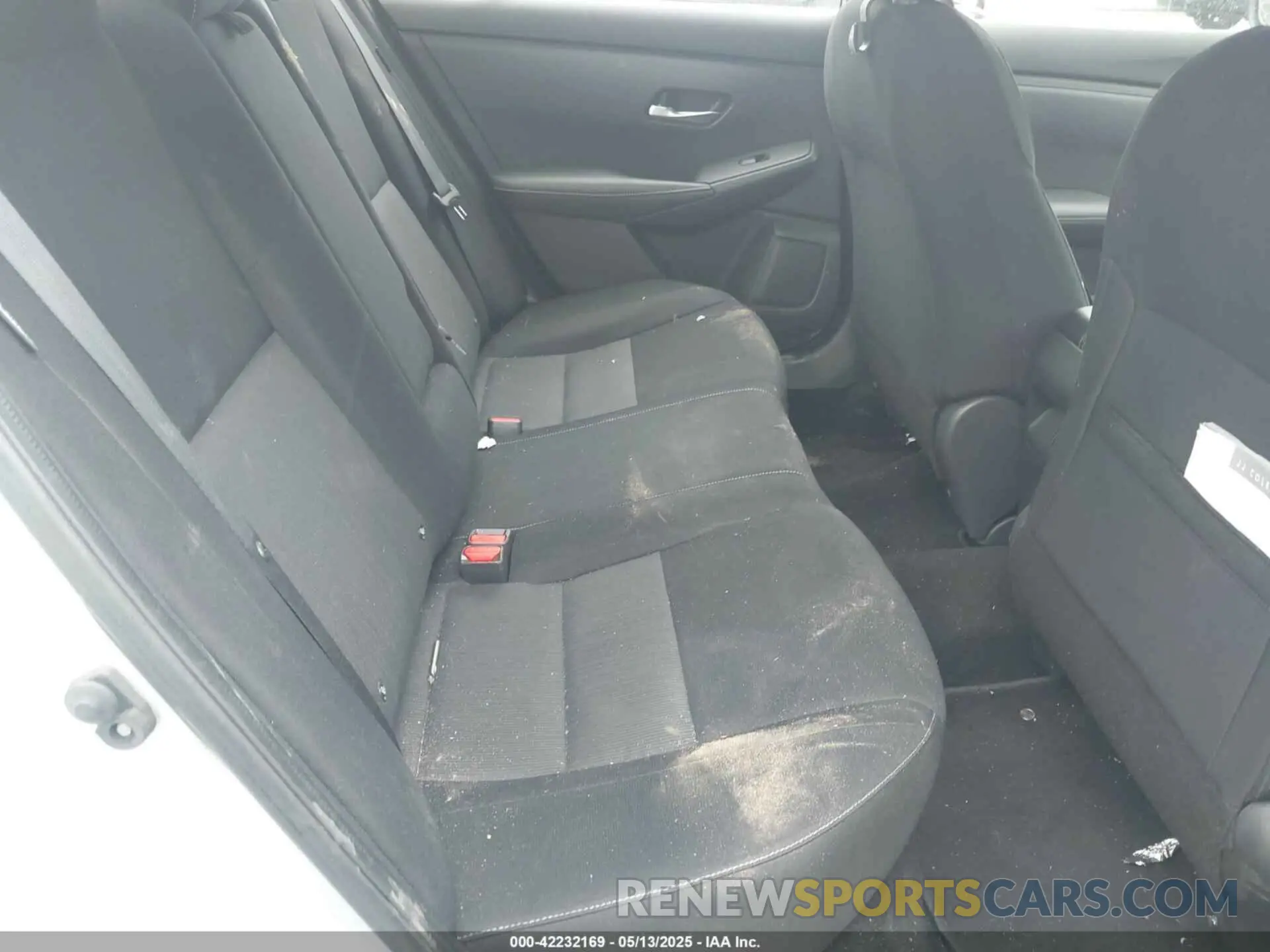 8 Photograph of a damaged car 3N1AB8CV9LY264805 NISSAN SENTRA 2020