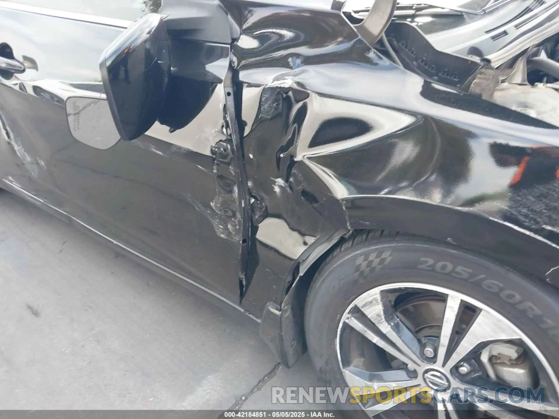 18 Photograph of a damaged car 3N1AB8CVXLY222787 NISSAN SENTRA 2020