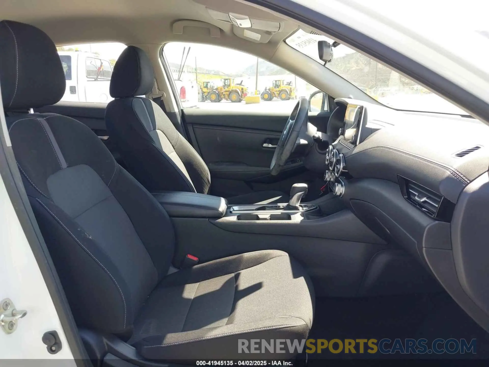 5 Photograph of a damaged car 3N1AB8CVXLY223714 NISSAN SENTRA 2020