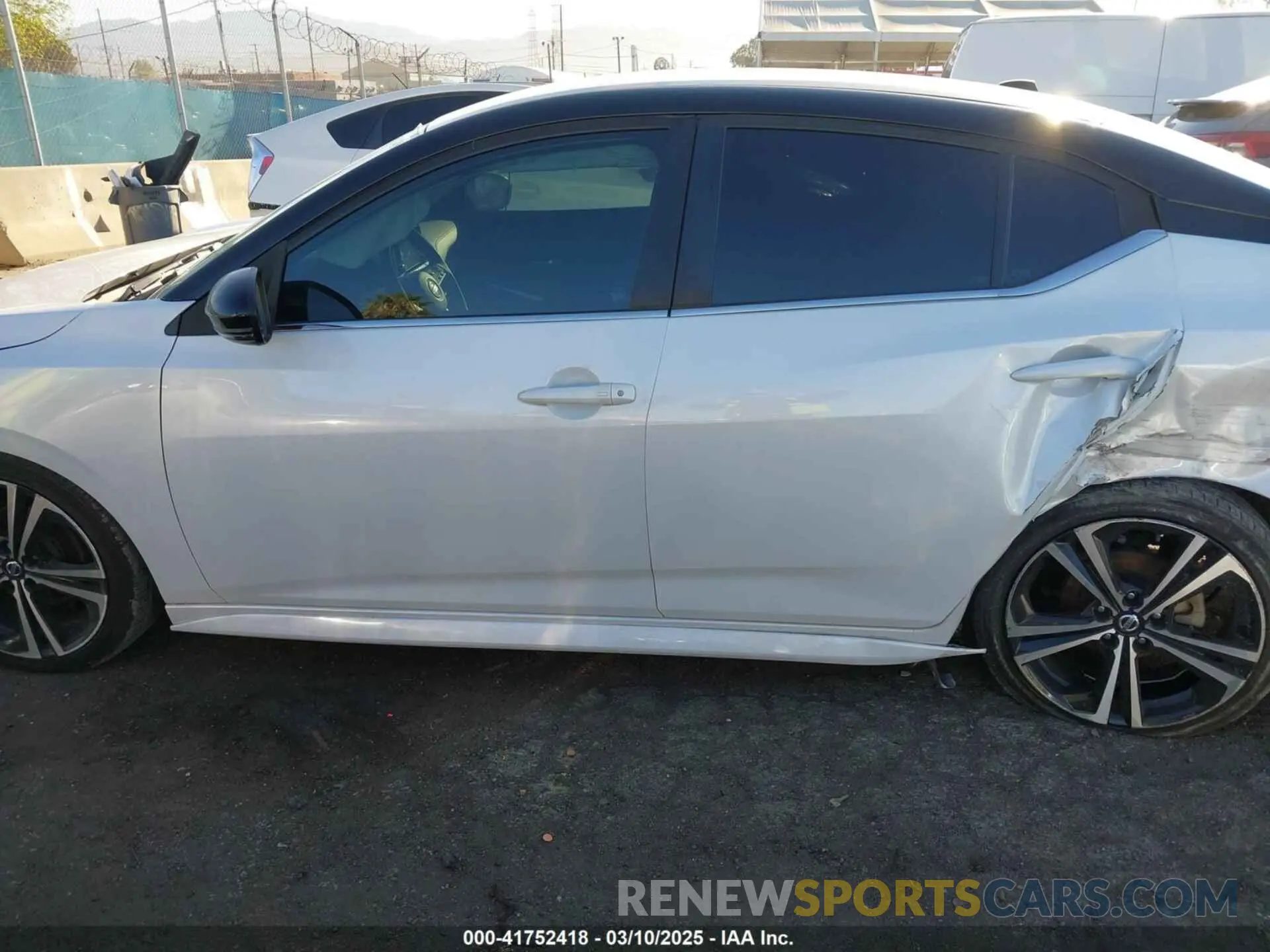 14 Photograph of a damaged car 3N1AB8DV0LY261421 NISSAN SENTRA 2020