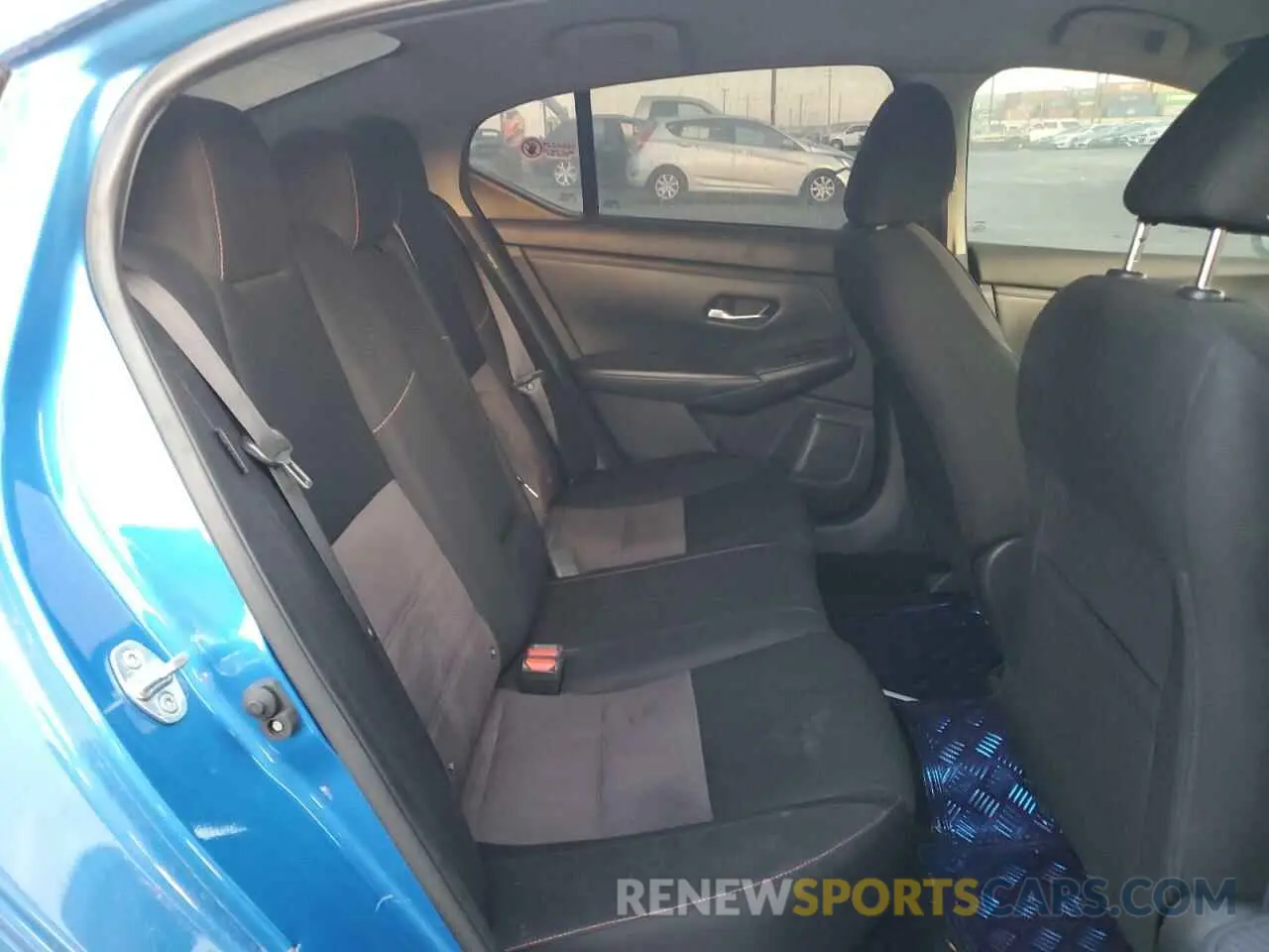 10 Photograph of a damaged car 3N1AB8DV5LY216992 NISSAN SENTRA 2020