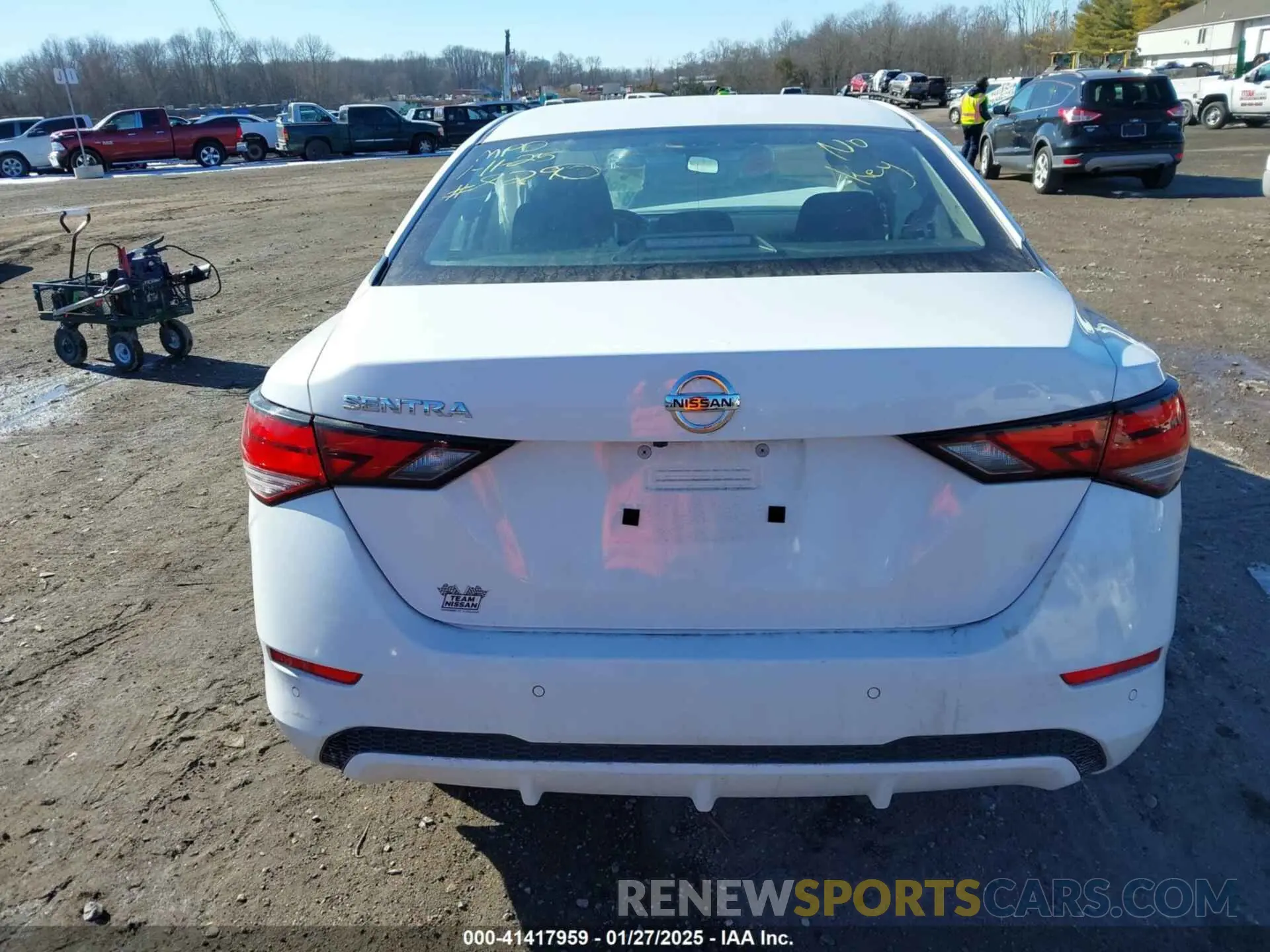16 Photograph of a damaged car 3N1AB8BV5MY312139 NISSAN SENTRA 2021
