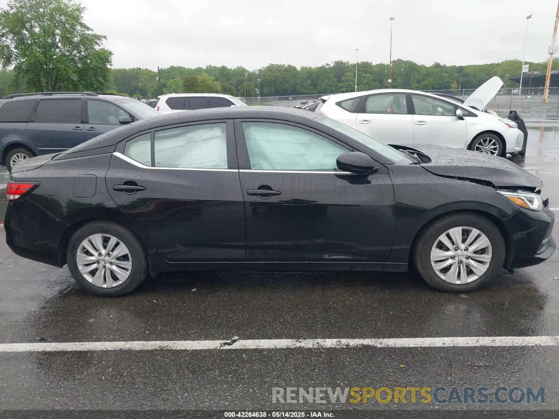 13 Photograph of a damaged car 3N1AB8BV5MY317714 NISSAN SENTRA 2021
