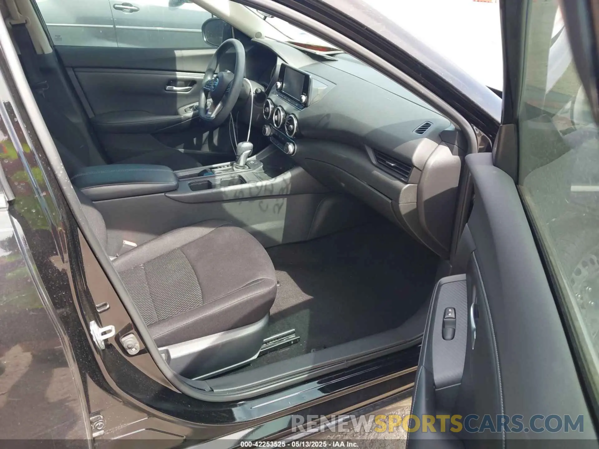 5 Photograph of a damaged car 3N1AB8BV7MY292363 NISSAN SENTRA 2021
