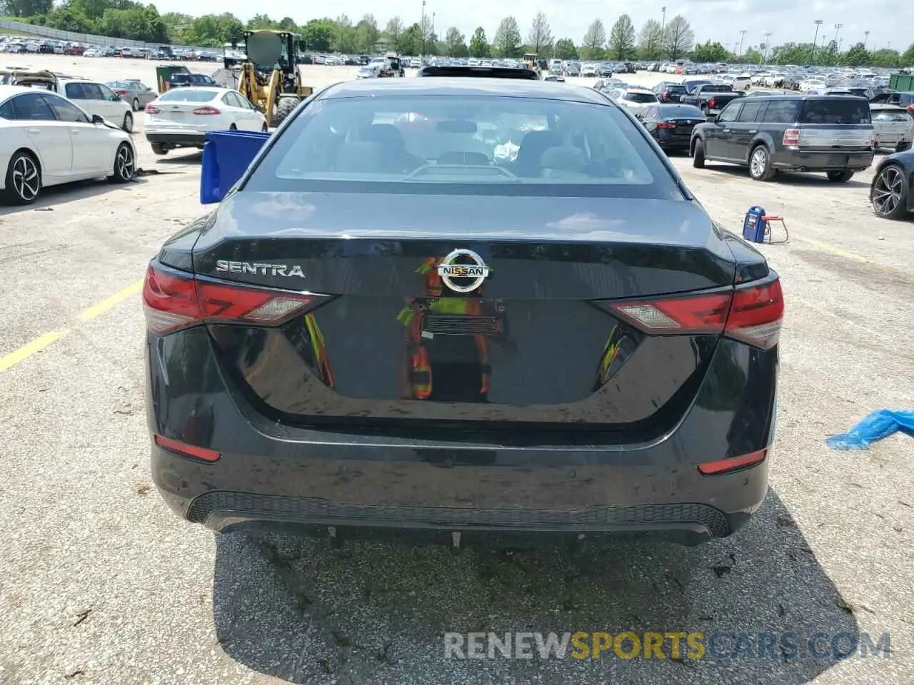 6 Photograph of a damaged car 3N1AB8BV8MY230664 NISSAN SENTRA 2021