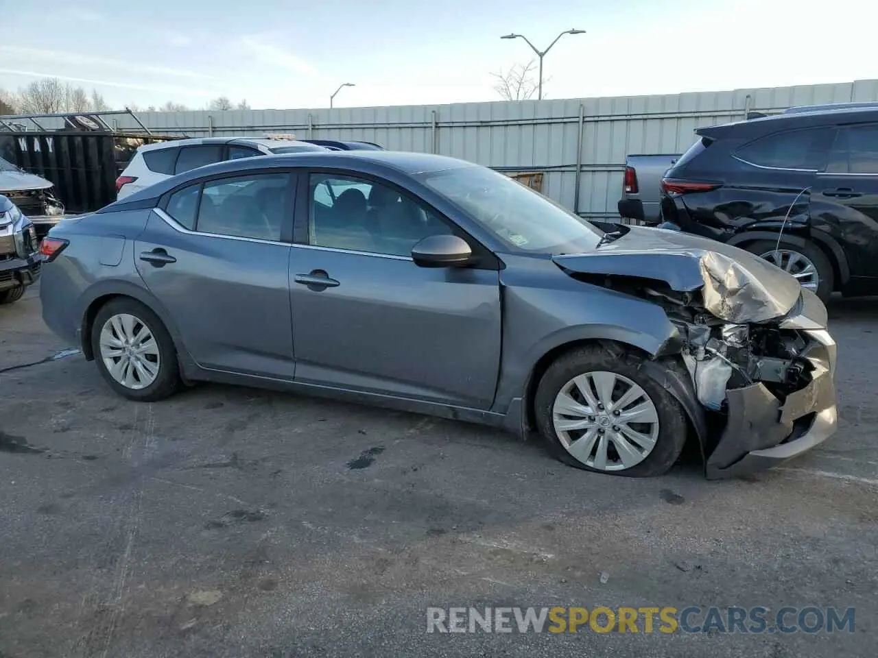 4 Photograph of a damaged car 3N1AB8BVXMY233081 NISSAN SENTRA 2021