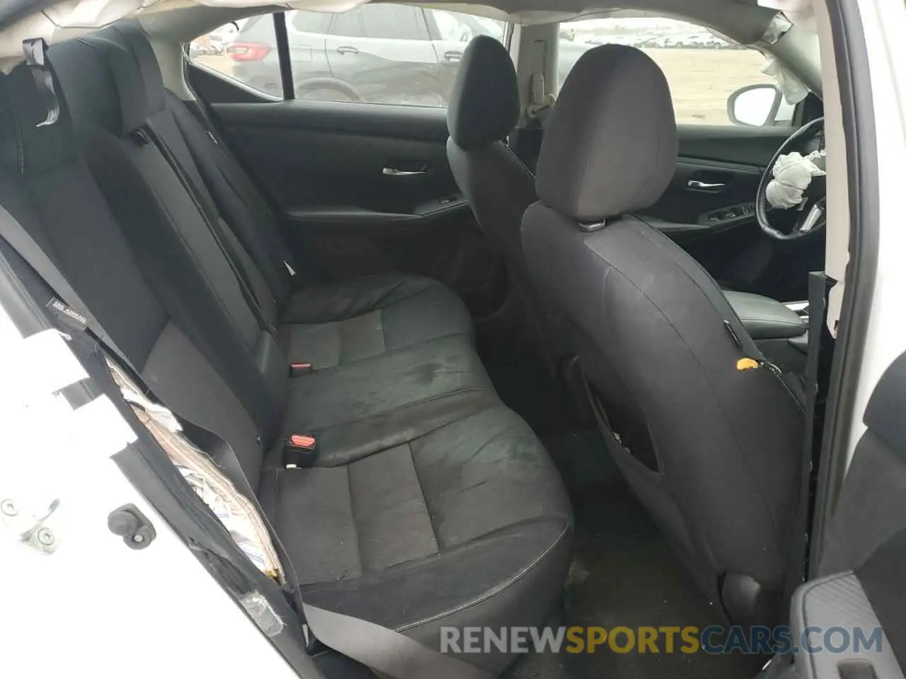 11 Photograph of a damaged car 3N1AB8CV0MY209483 NISSAN SENTRA 2021