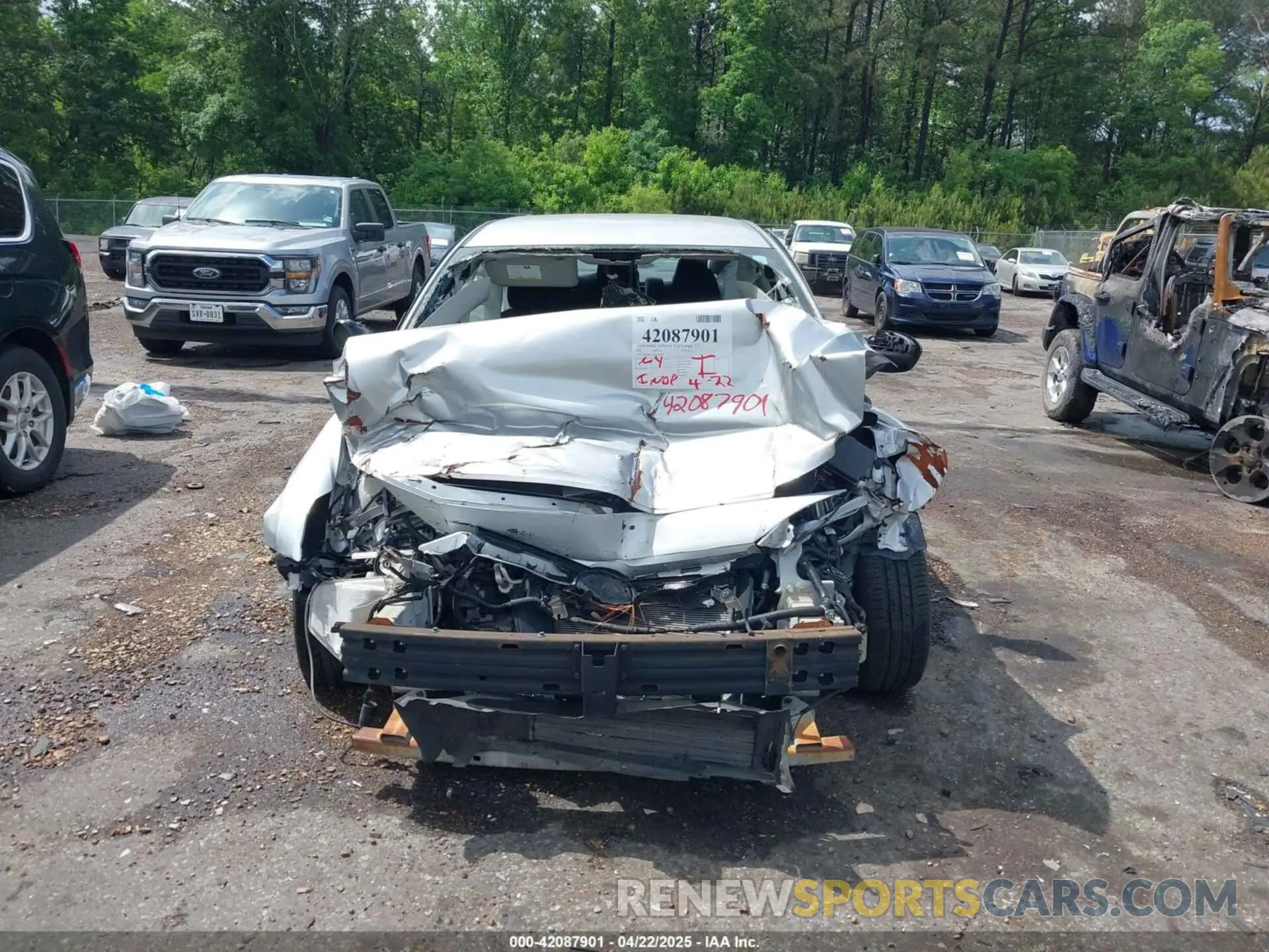 13 Photograph of a damaged car 3N1AB8CV0MY305551 NISSAN SENTRA 2021