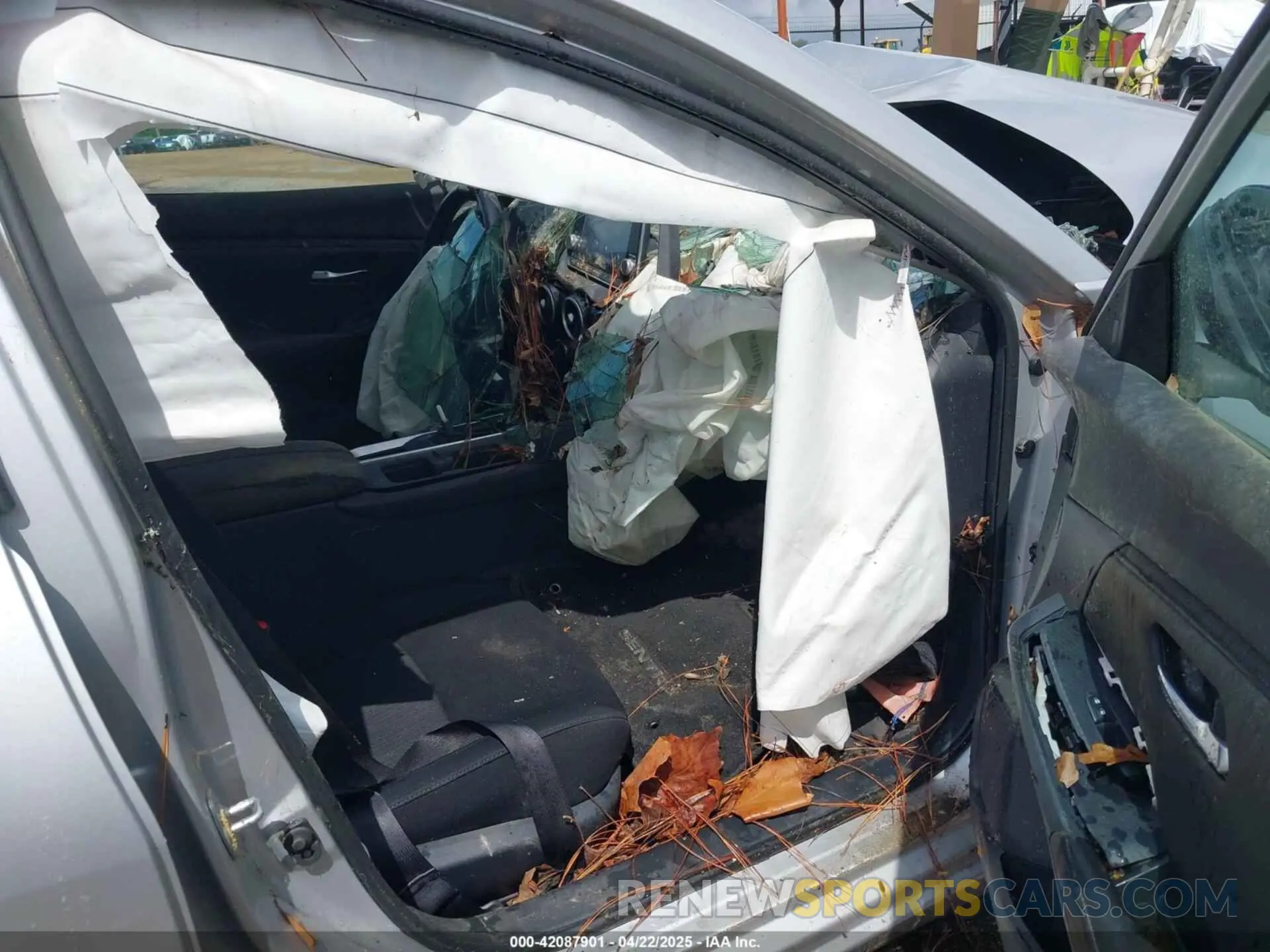 5 Photograph of a damaged car 3N1AB8CV0MY305551 NISSAN SENTRA 2021