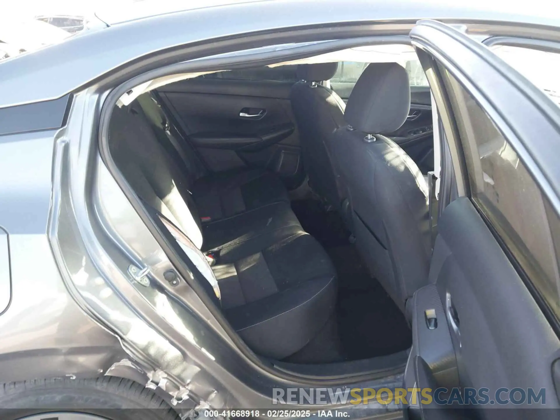 8 Photograph of a damaged car 3N1AB8CV1MY221464 NISSAN SENTRA 2021
