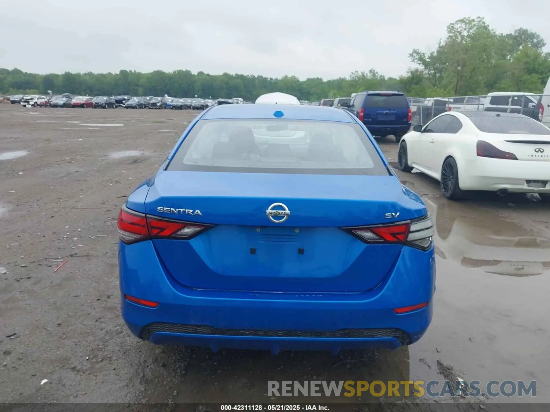 17 Photograph of a damaged car 3N1AB8CV2MY284931 NISSAN SENTRA 2021