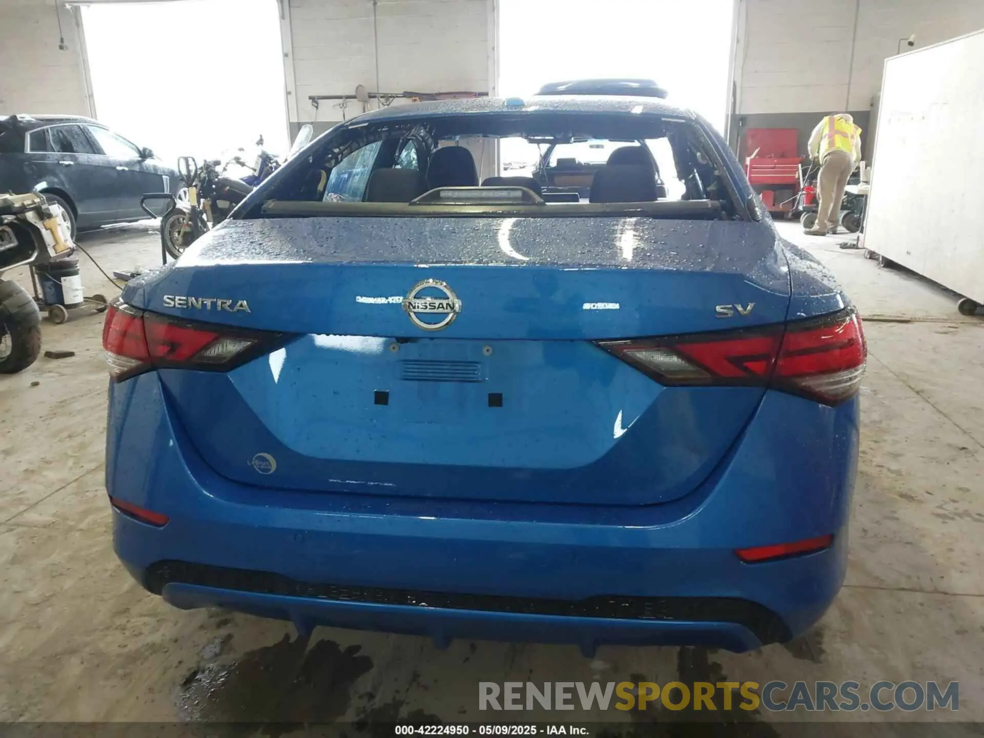 17 Photograph of a damaged car 3N1AB8CV4MY318898 NISSAN SENTRA 2021