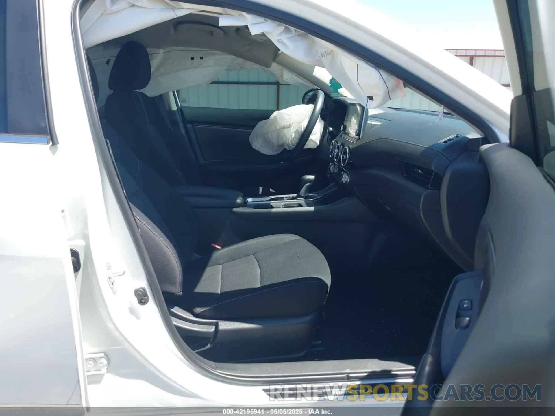 5 Photograph of a damaged car 3N1AB8CV6MY253679 NISSAN SENTRA 2021