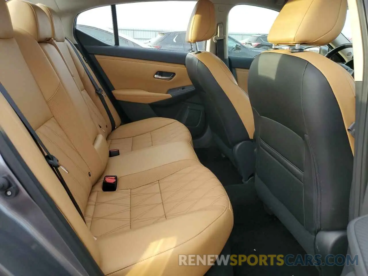 10 Фотография поврежденного автомобиля 3N1AB8CV8MY330570 NISSAN SENTRA 2021