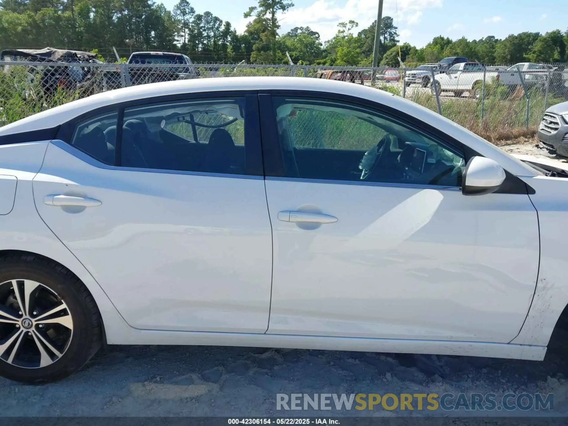 13 Photograph of a damaged car 3N1AB8CV9MY248668 NISSAN SENTRA 2021
