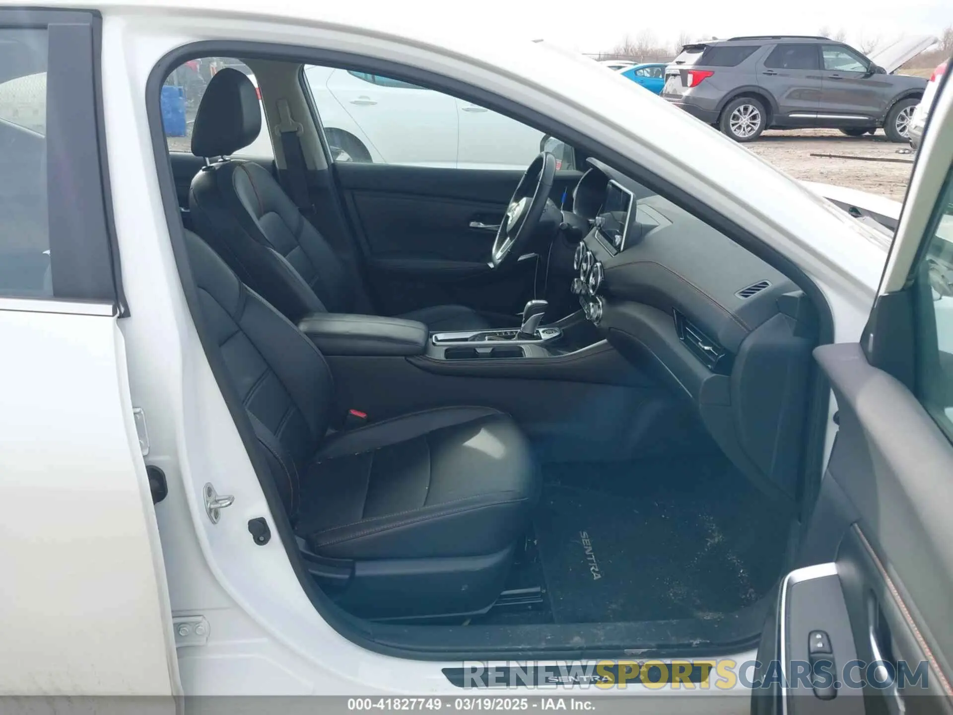 5 Photograph of a damaged car 3N1AB8DV0MY305161 NISSAN SENTRA 2021