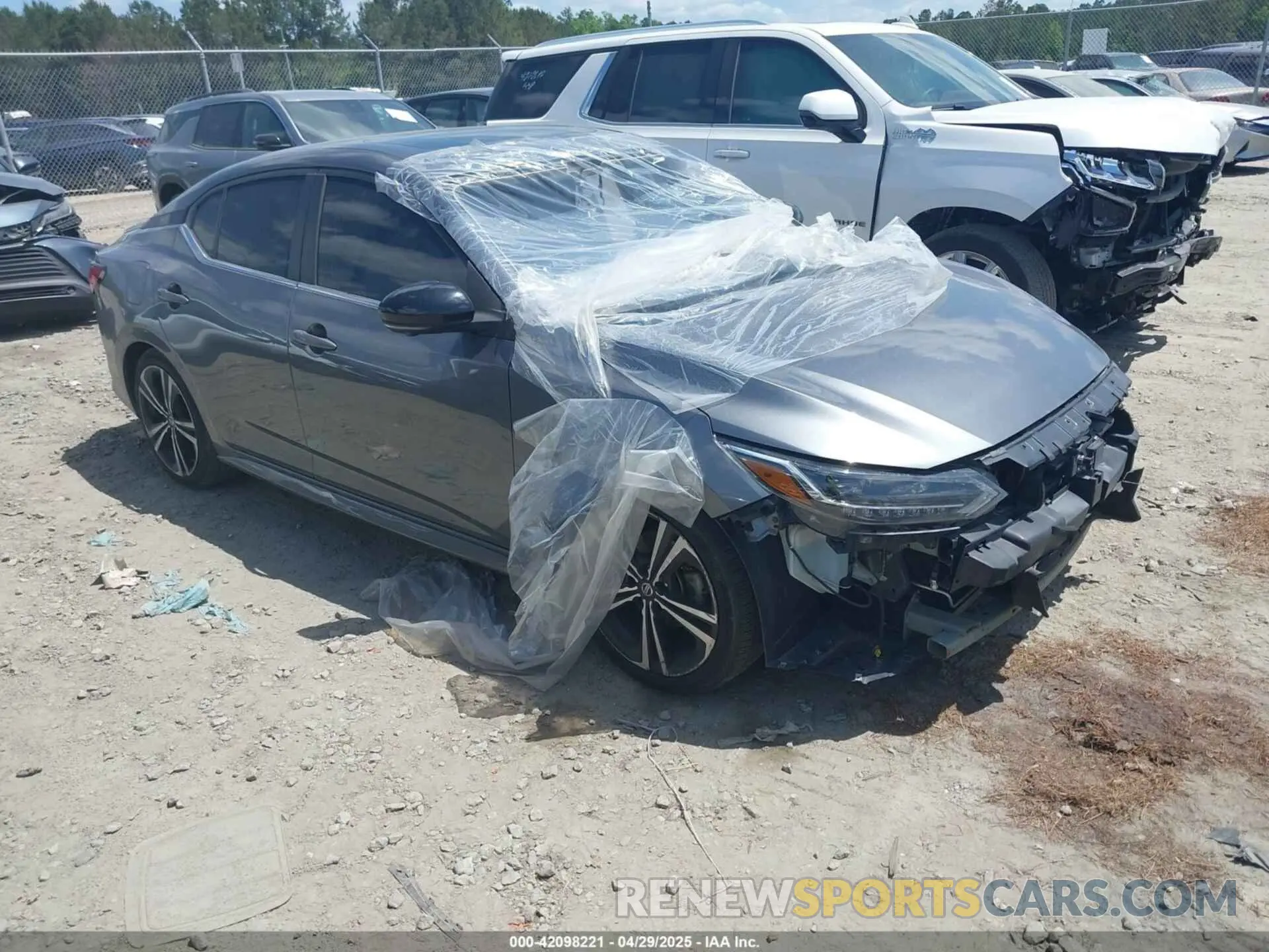 1 Фотография поврежденного автомобиля 3N1AB8DV2MY297984 NISSAN SENTRA 2021