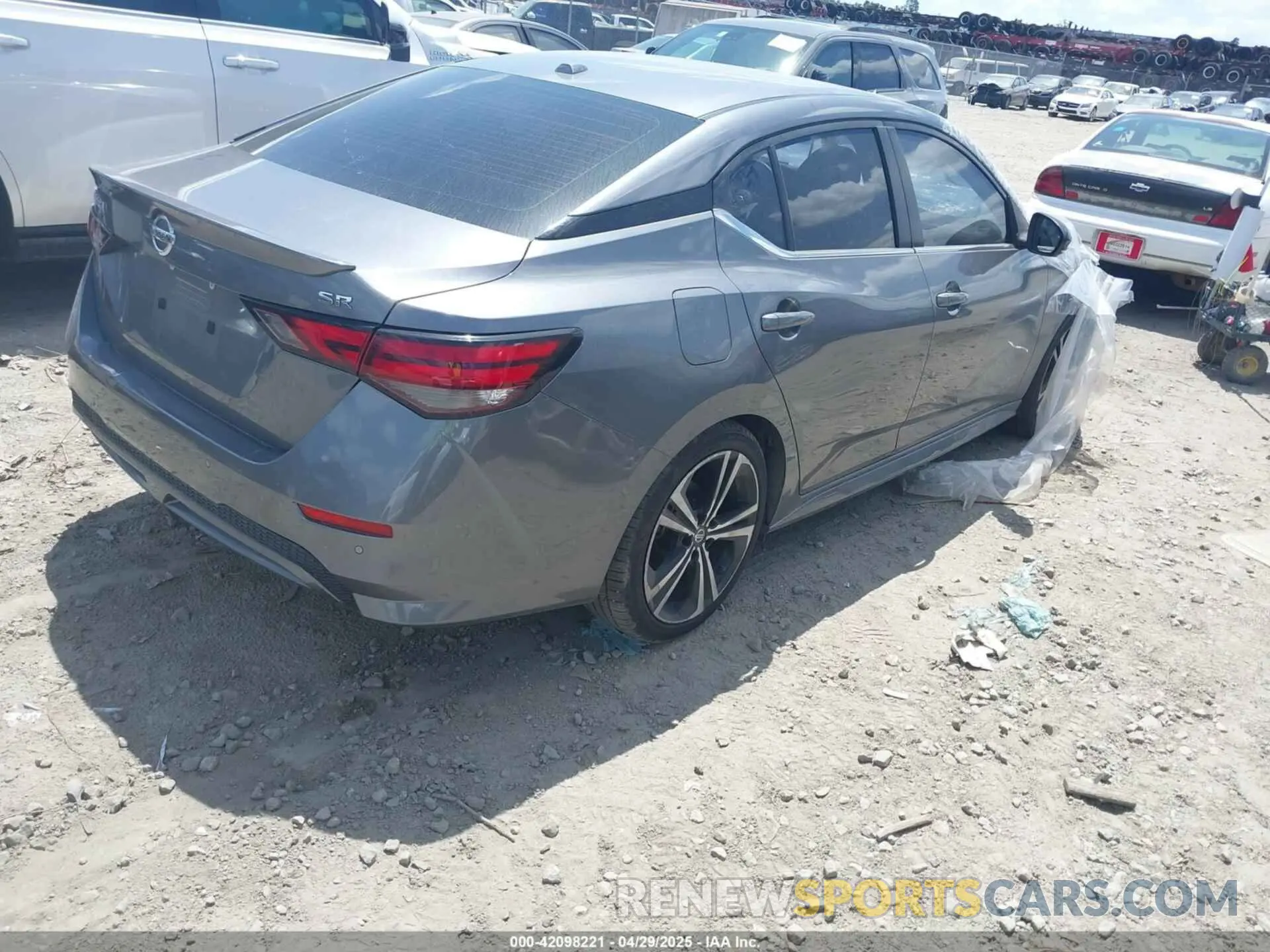 4 Фотография поврежденного автомобиля 3N1AB8DV2MY297984 NISSAN SENTRA 2021