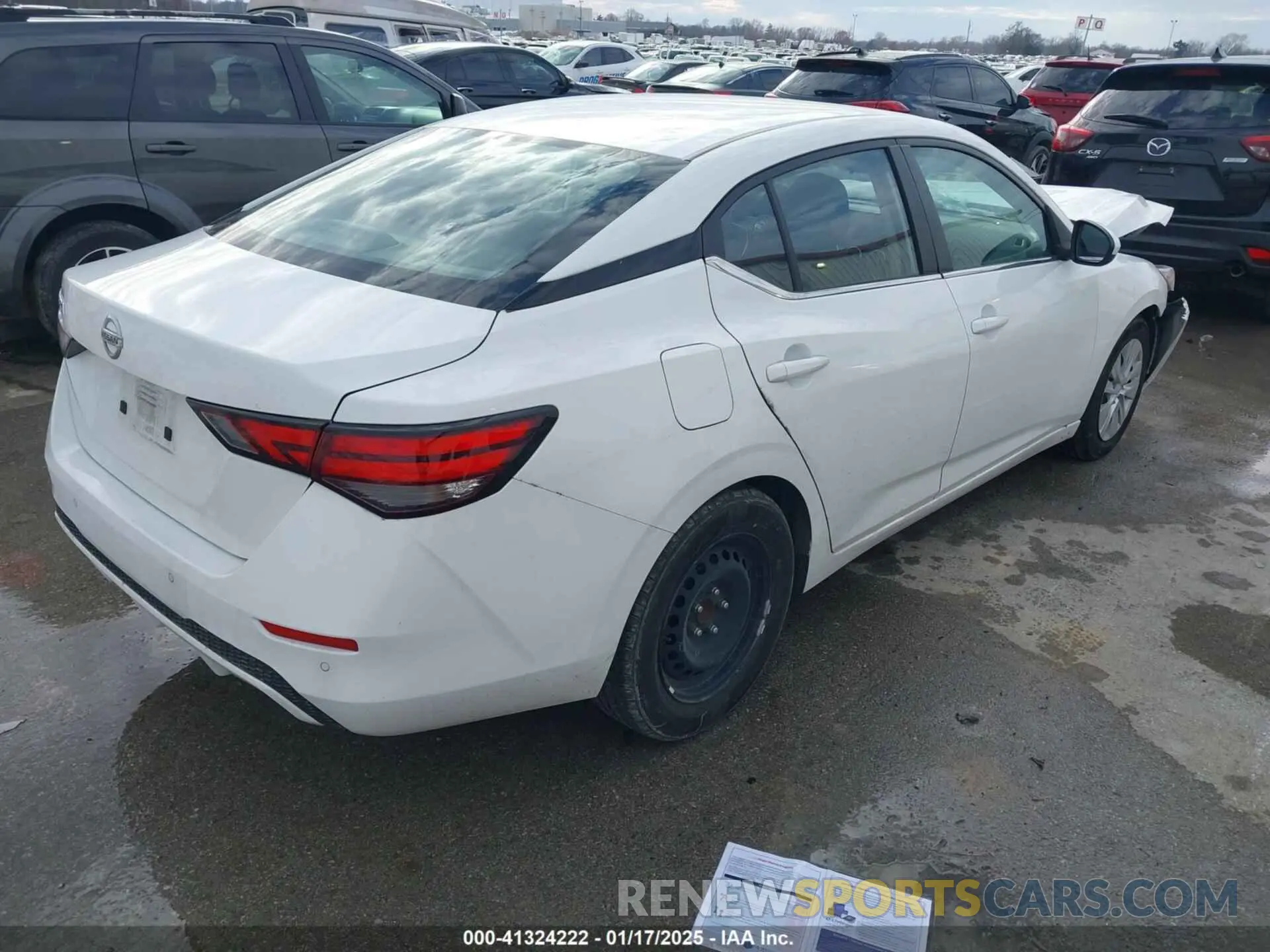 4 Photograph of a damaged car 3N1AB8BV0NY252854 NISSAN SENTRA 2022