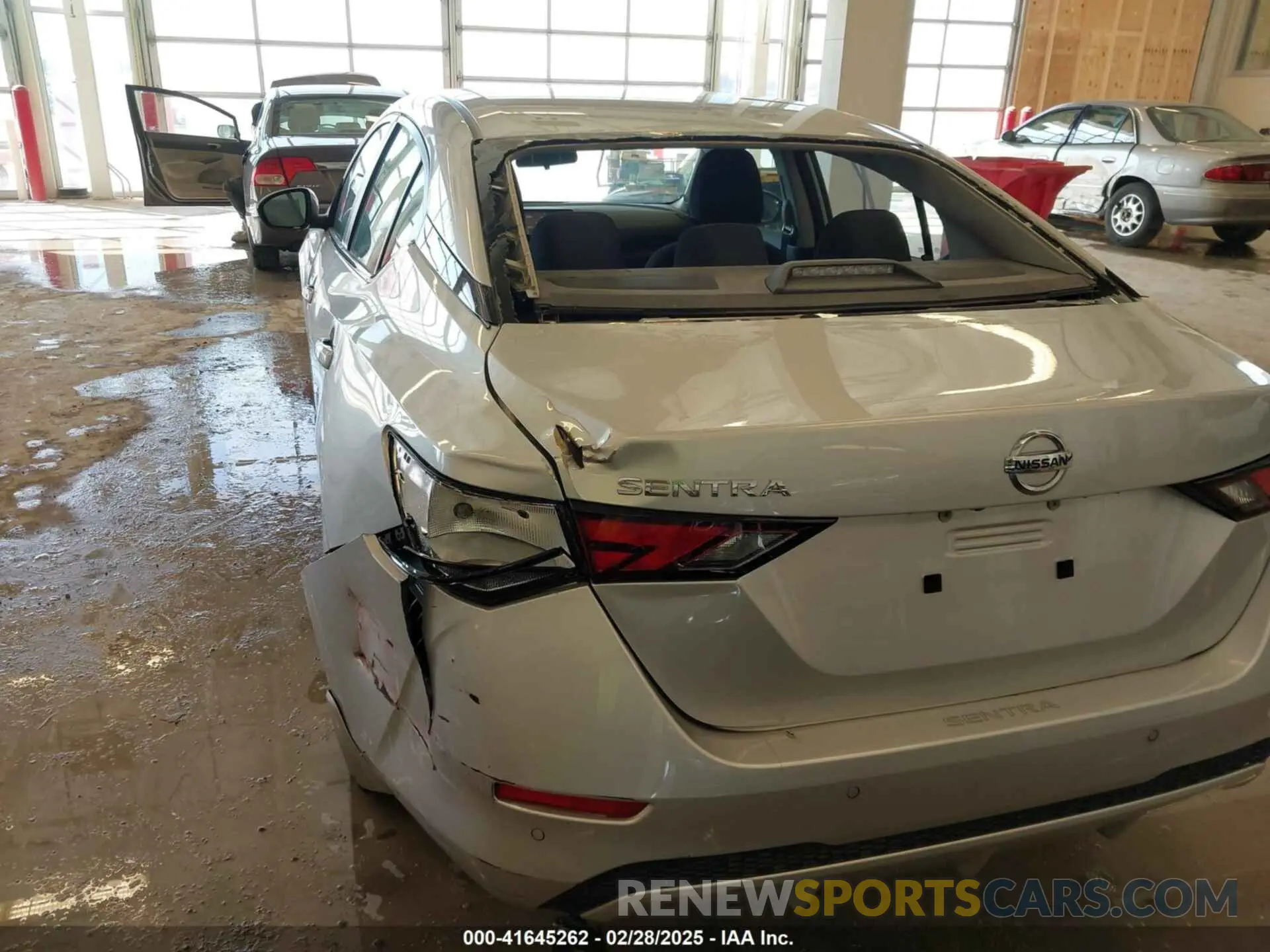 17 Photograph of a damaged car 3N1AB8BV0NY259819 NISSAN SENTRA 2022