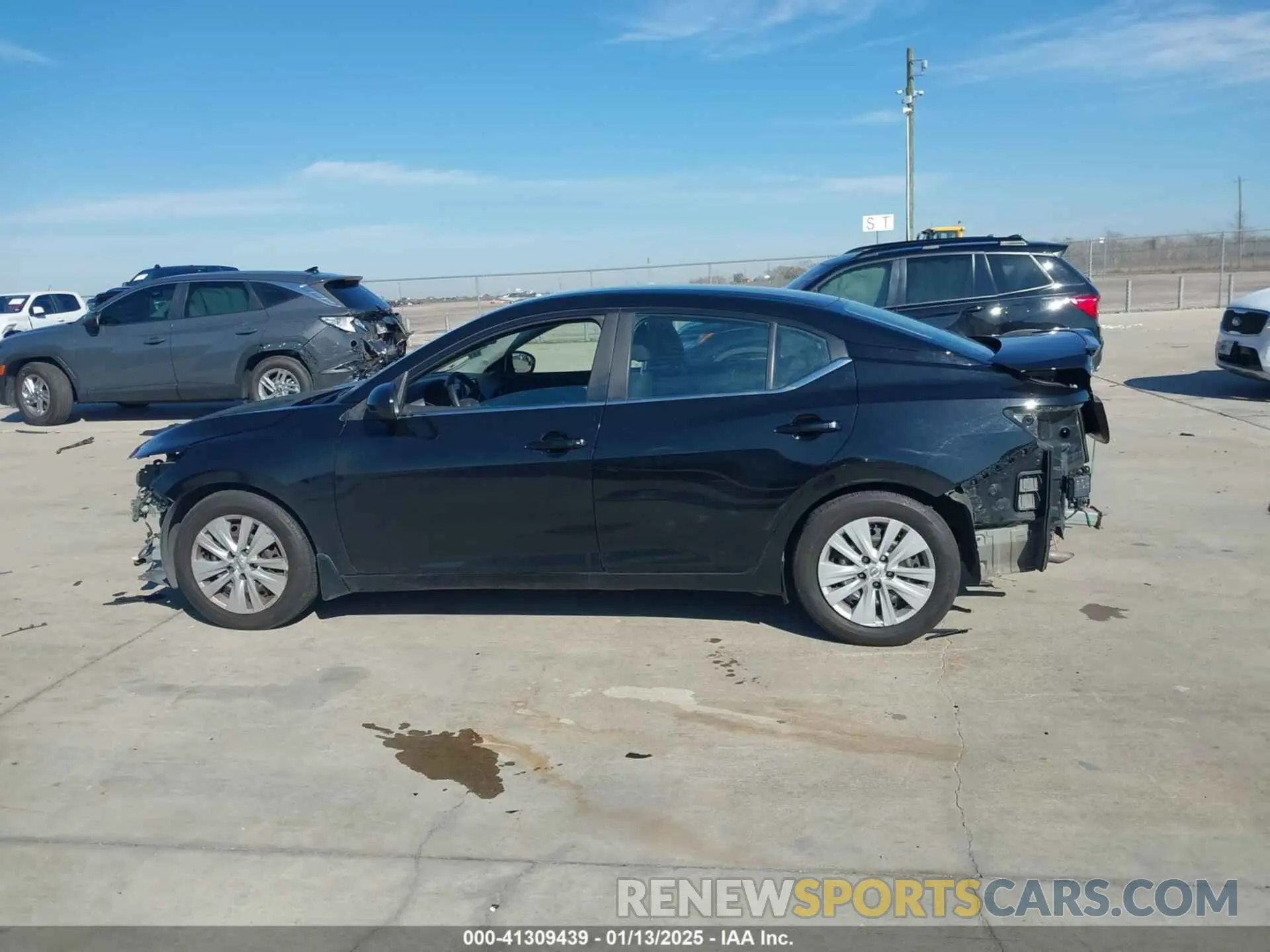14 Photograph of a damaged car 3N1AB8BV3NY259149 NISSAN SENTRA 2022