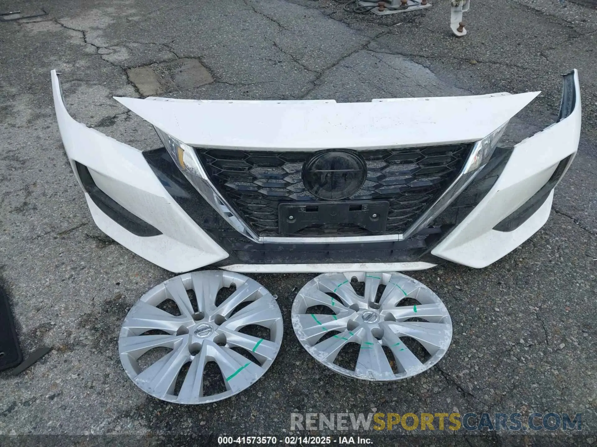 12 Photograph of a damaged car 3N1AB8BV7NY259073 NISSAN SENTRA 2022