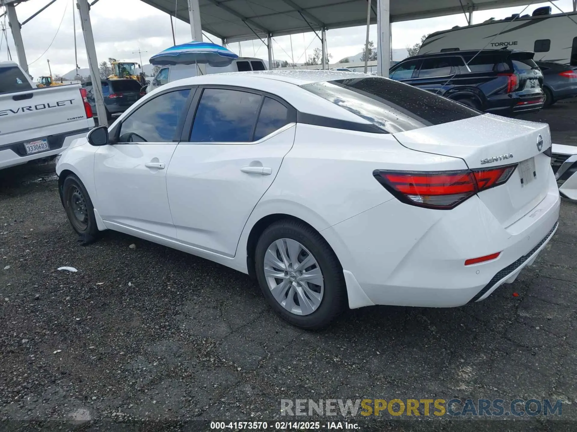 3 Photograph of a damaged car 3N1AB8BV7NY259073 NISSAN SENTRA 2022