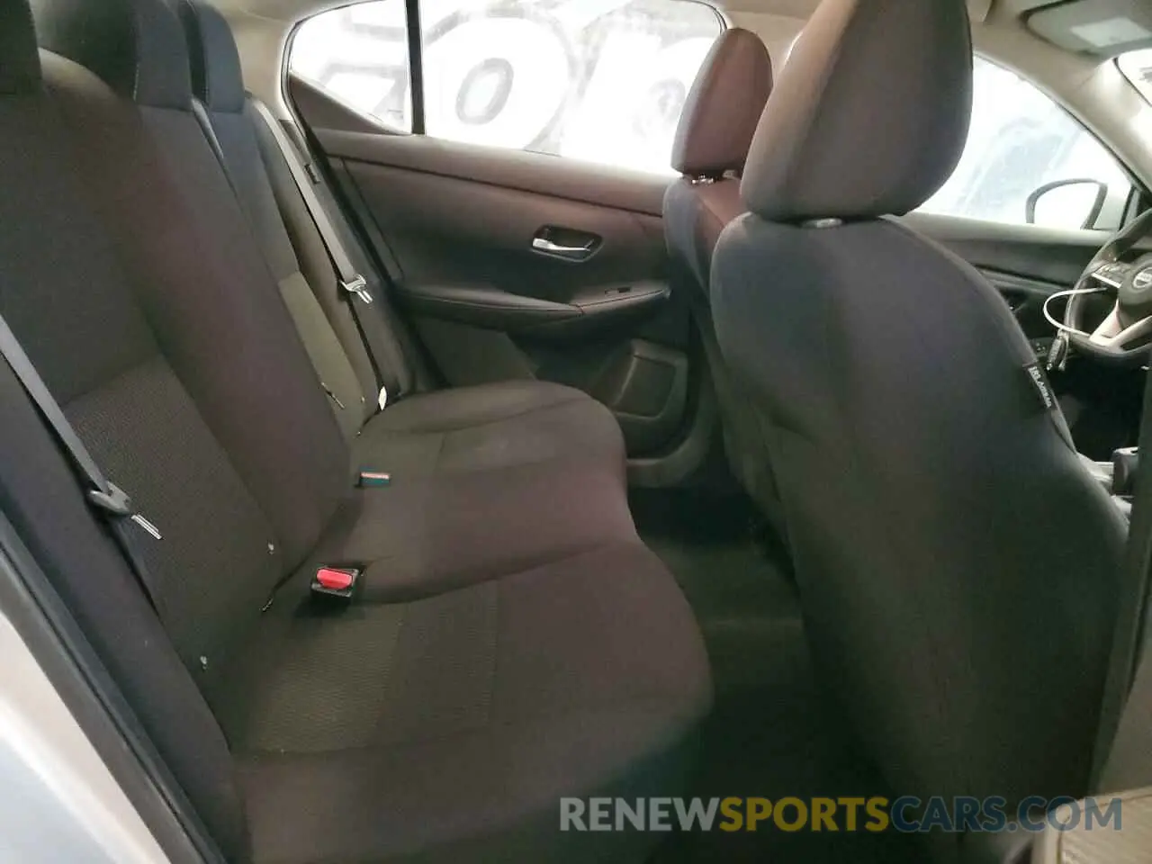 10 Photograph of a damaged car 3N1AB8BV8NY264931 NISSAN SENTRA 2022