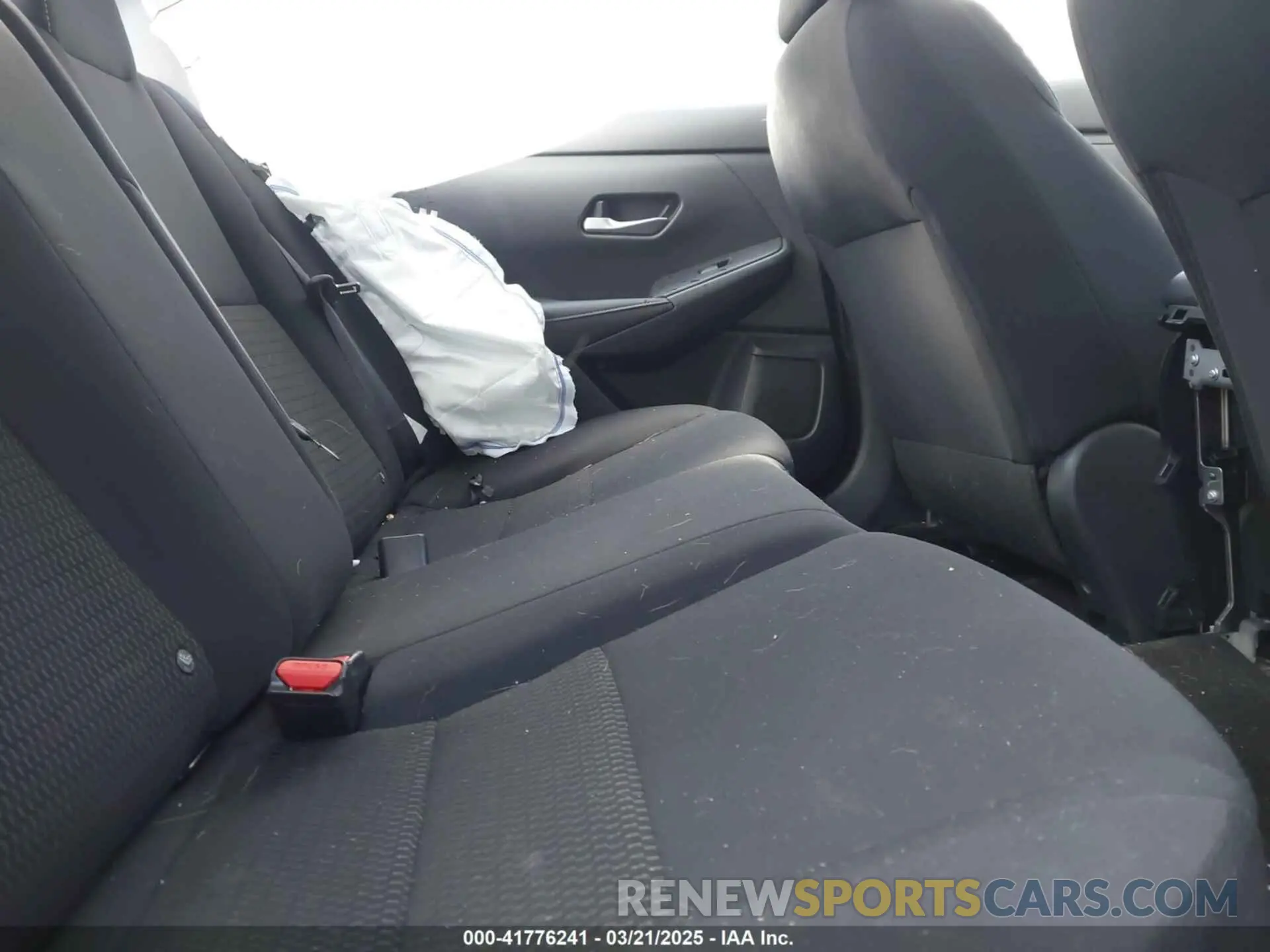 8 Photograph of a damaged car 3N1AB8BV8NY278120 NISSAN SENTRA 2022