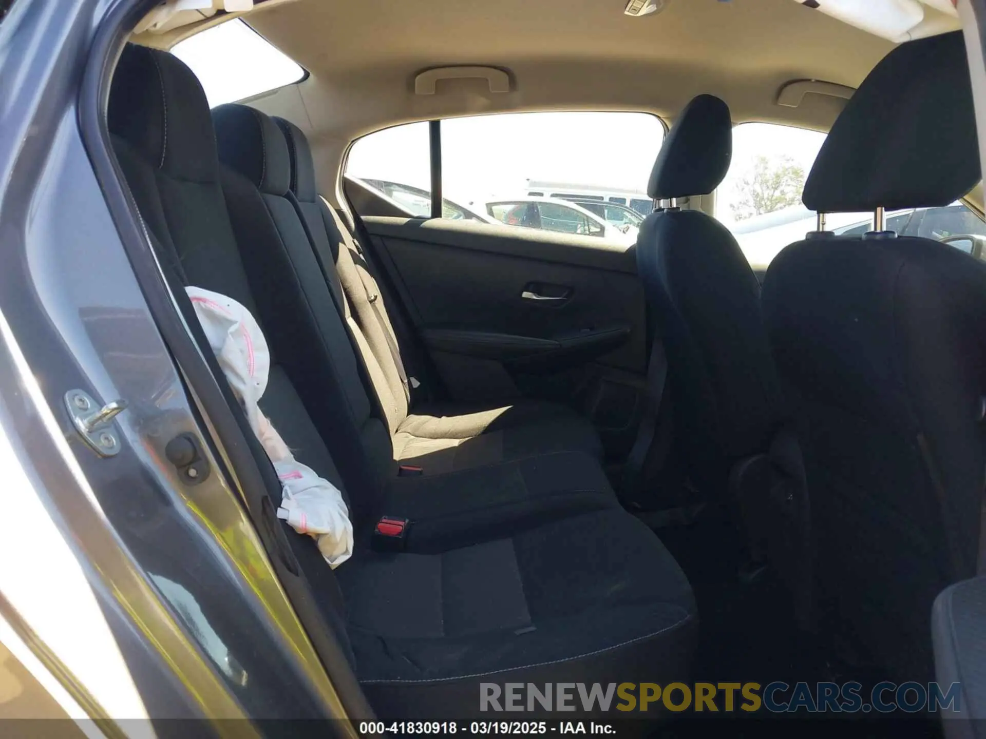 8 Photograph of a damaged car 3N1AB8CV0NY245305 NISSAN SENTRA 2022