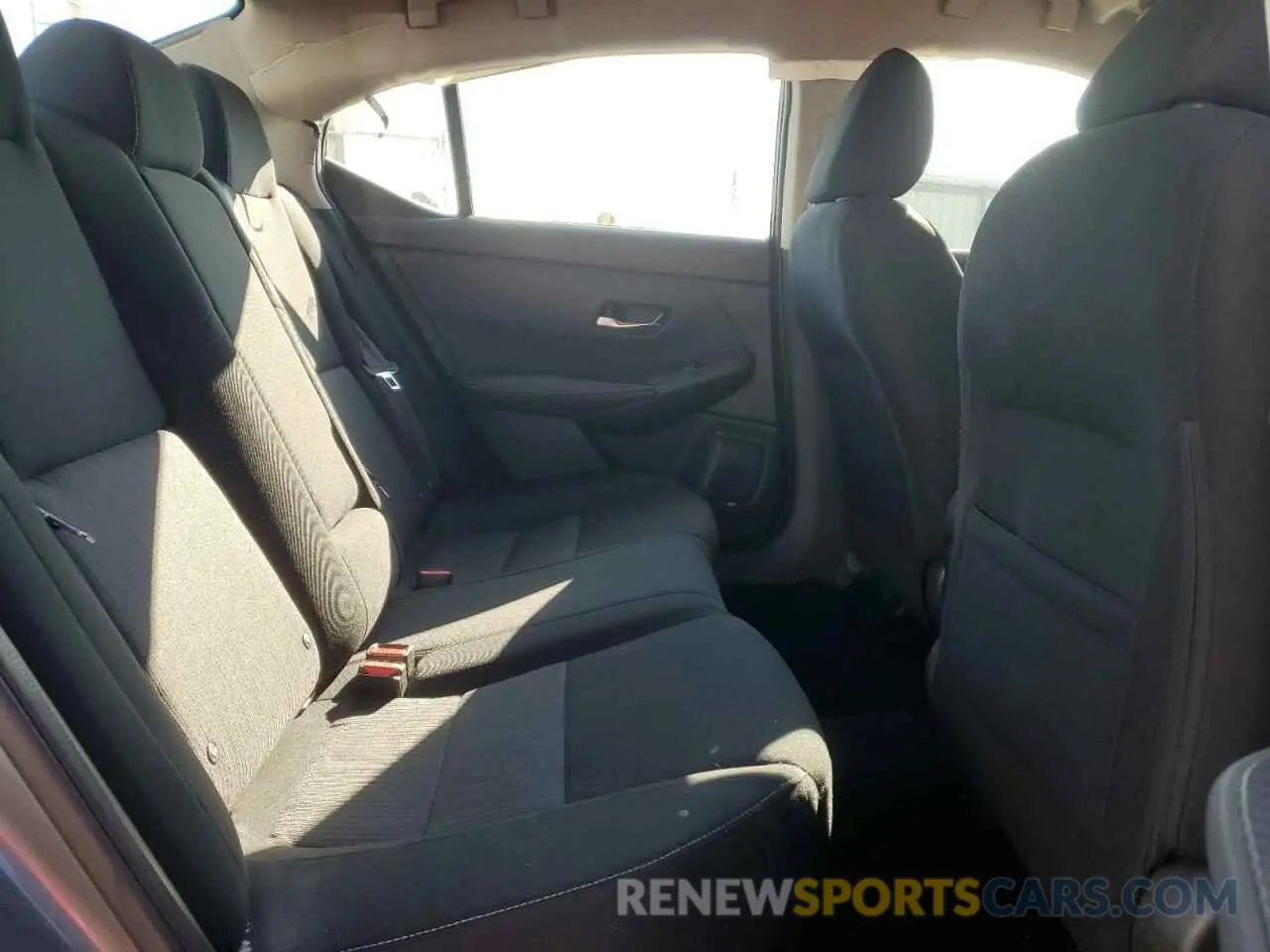 10 Photograph of a damaged car 3N1AB8CV0NY286565 NISSAN SENTRA 2022