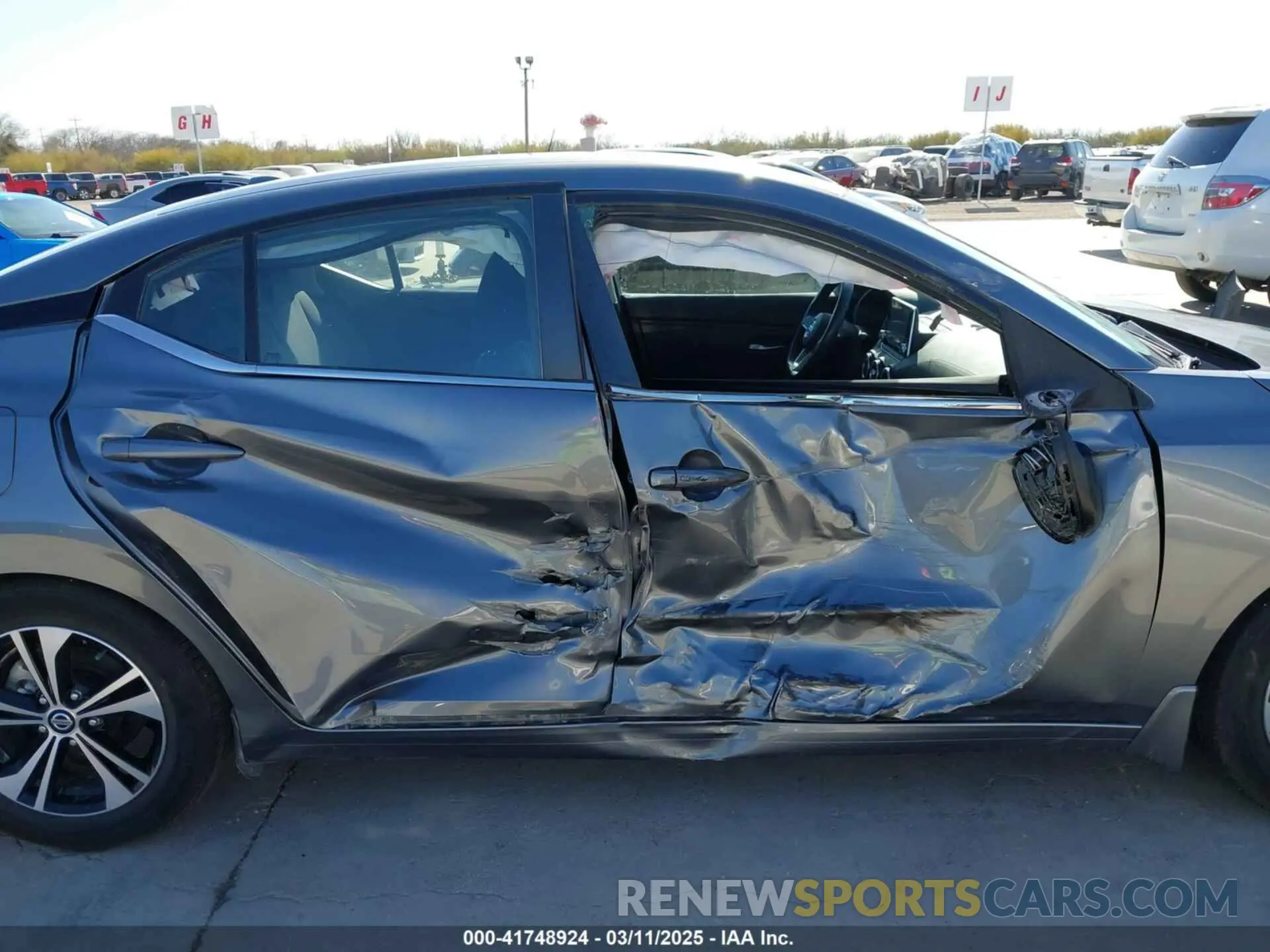 13 Photograph of a damaged car 3N1AB8CV0NY291779 NISSAN SENTRA 2022