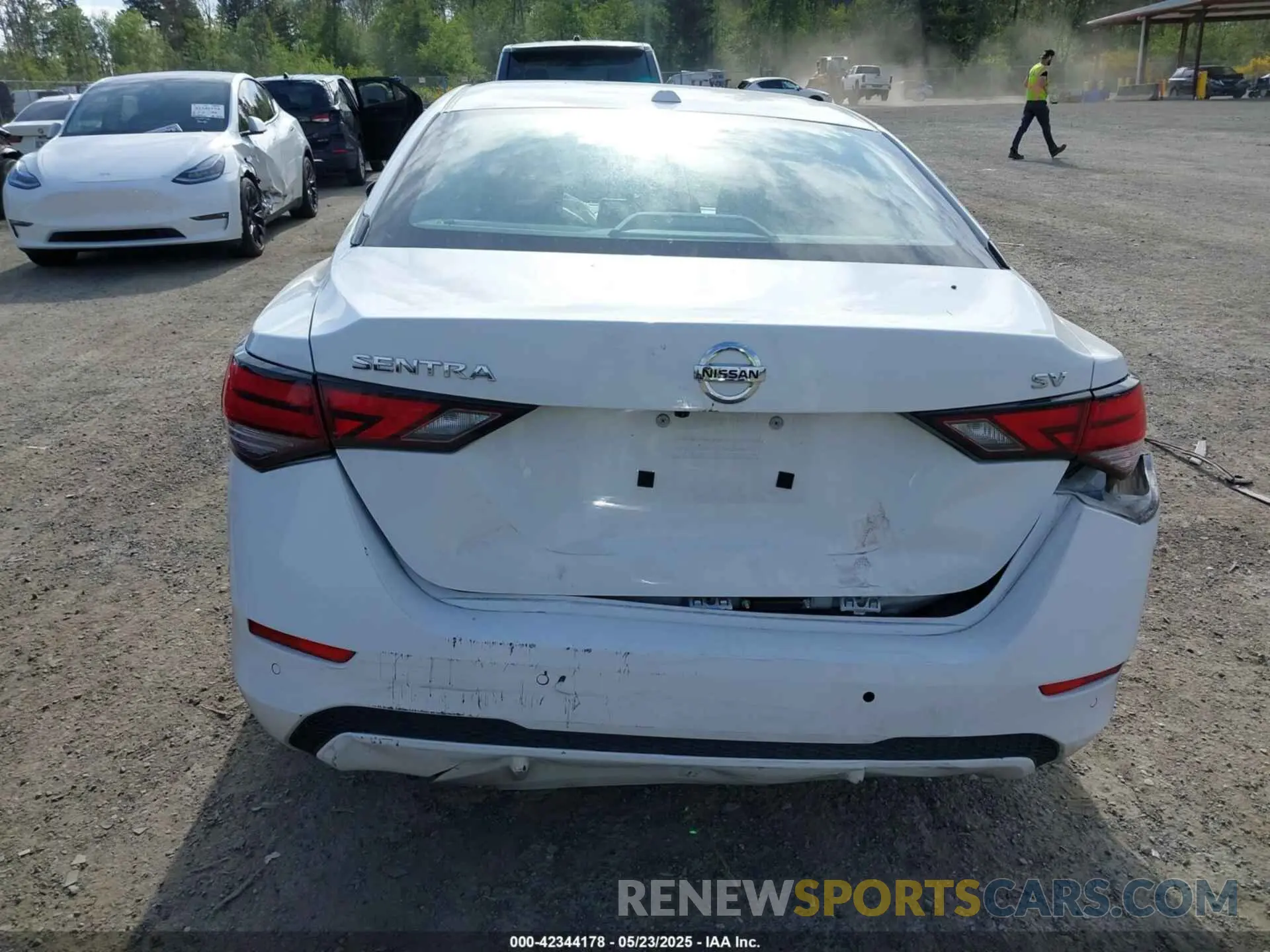 16 Фотография поврежденного автомобиля 3N1AB8CV1NY272528 NISSAN SENTRA 2022