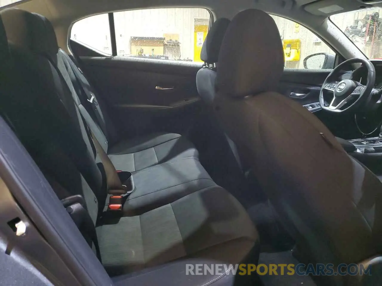 10 Photograph of a damaged car 3N1AB8CV1NY303731 NISSAN SENTRA 2022