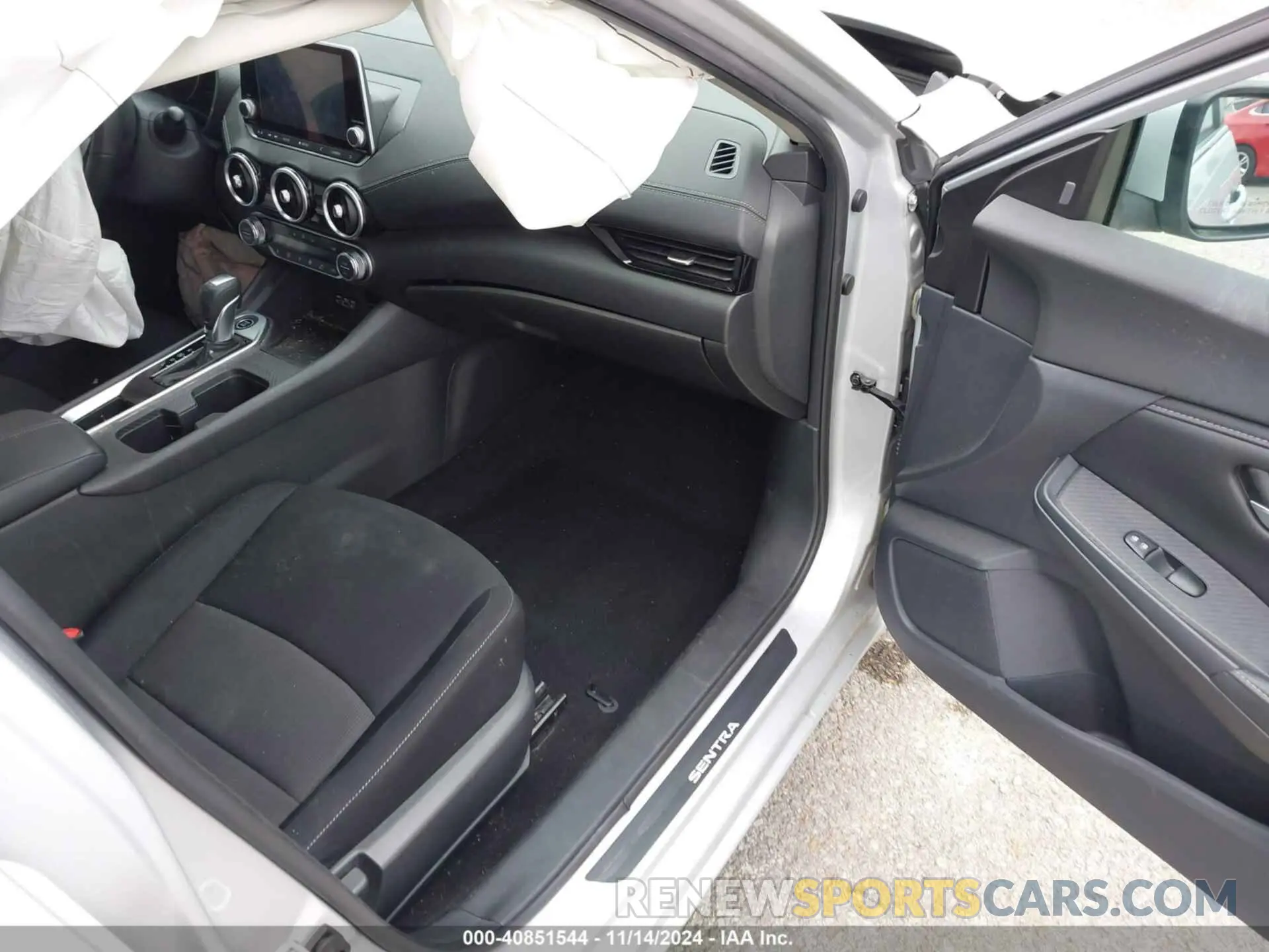 5 Фотография поврежденного автомобиля 3N1AB8CV2NY295008 NISSAN SENTRA 2022