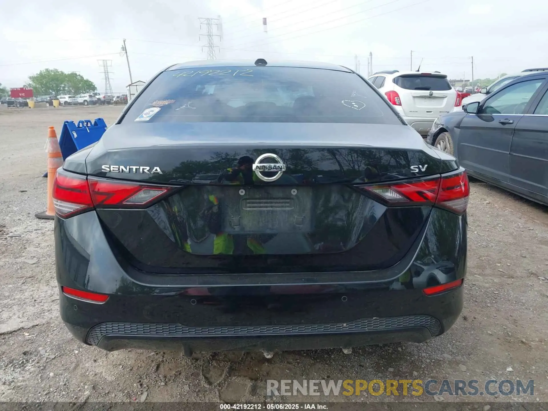 15 Photograph of a damaged car 3N1AB8CV3NY208166 NISSAN SENTRA 2022