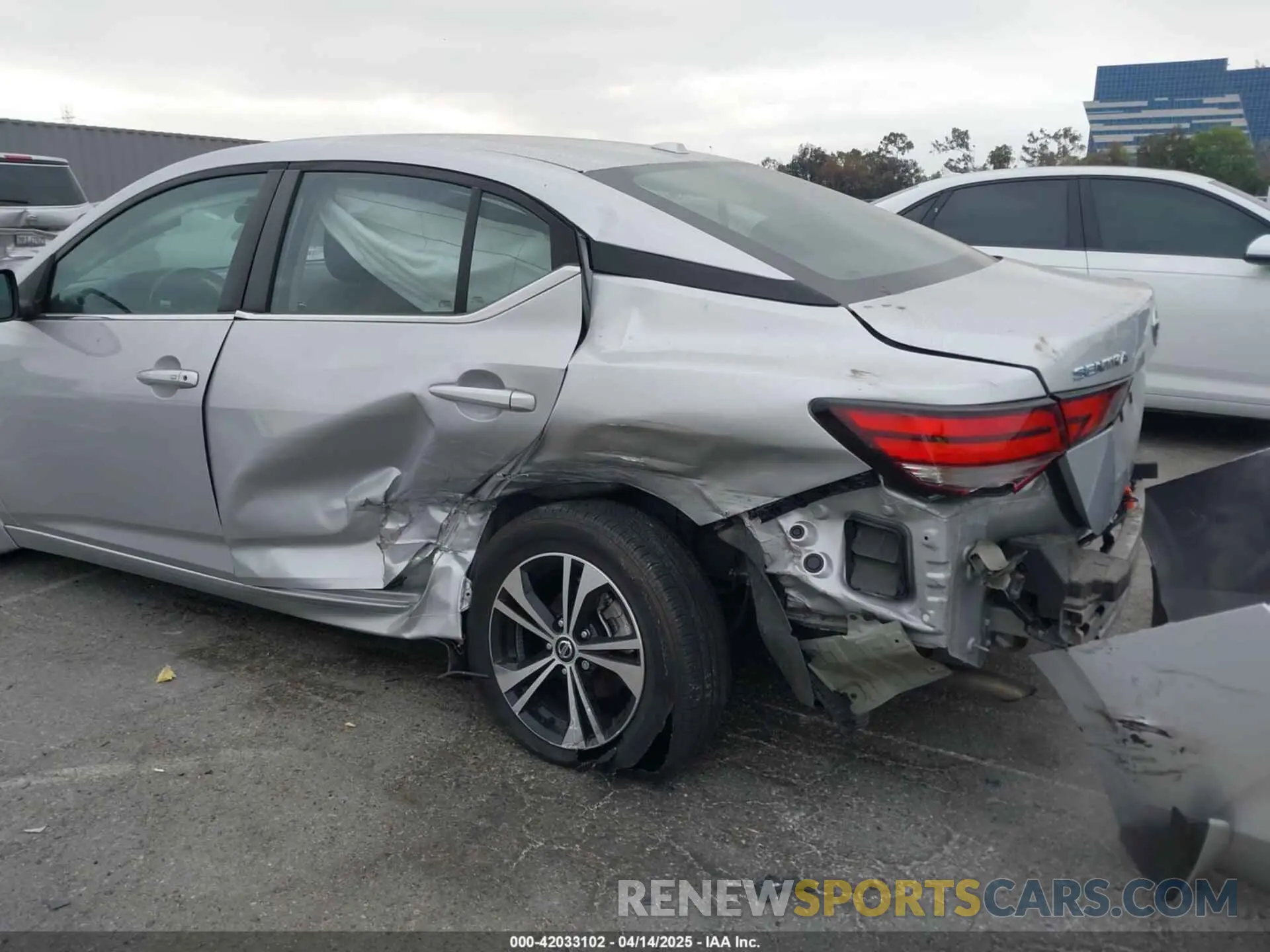 6 Photograph of a damaged car 3N1AB8CV3NY238896 NISSAN SENTRA 2022