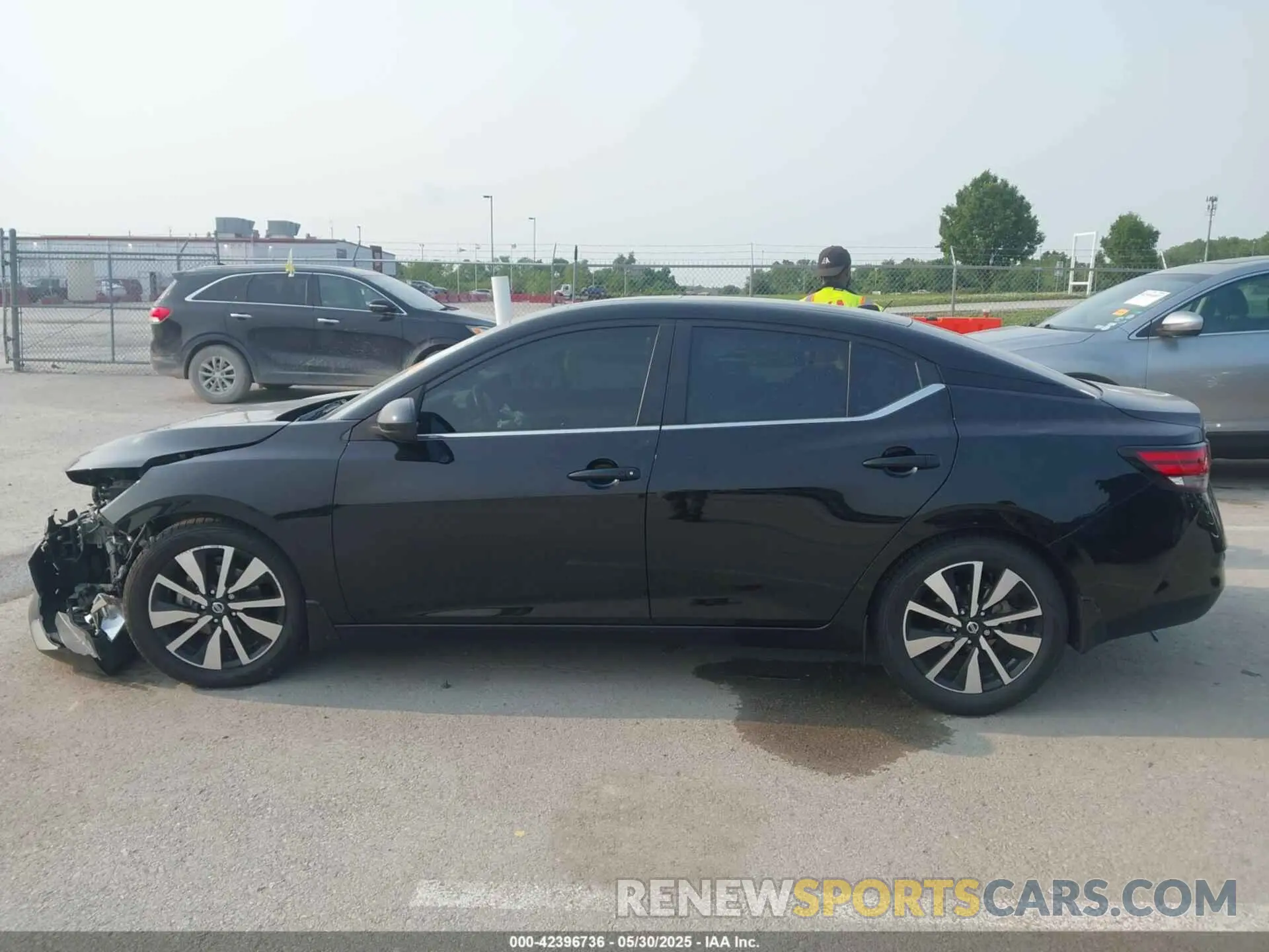 14 Photograph of a damaged car 3N1AB8CV4NY228166 NISSAN SENTRA 2022