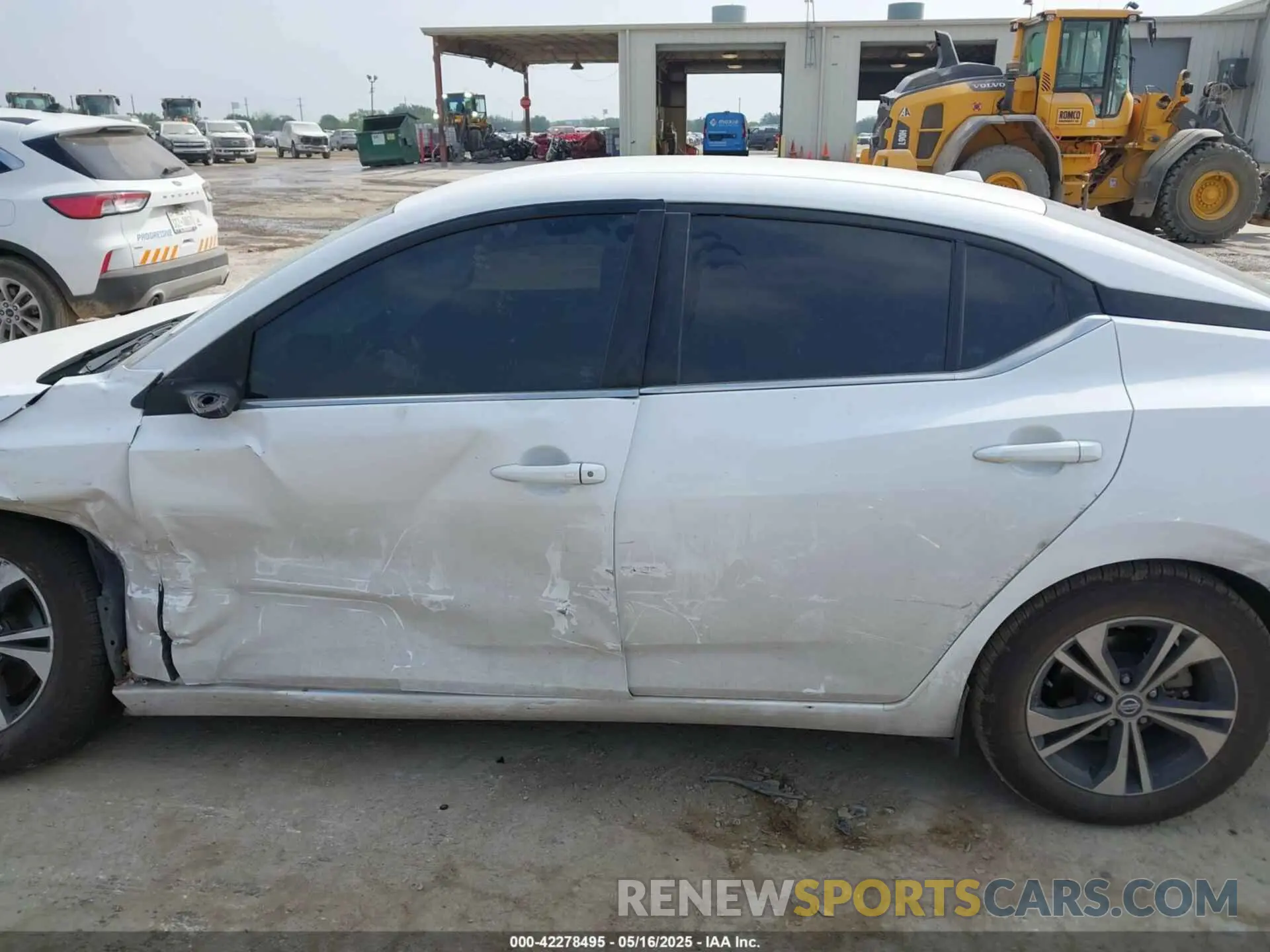 14 Photograph of a damaged car 3N1AB8CV5NY286139 NISSAN SENTRA 2022