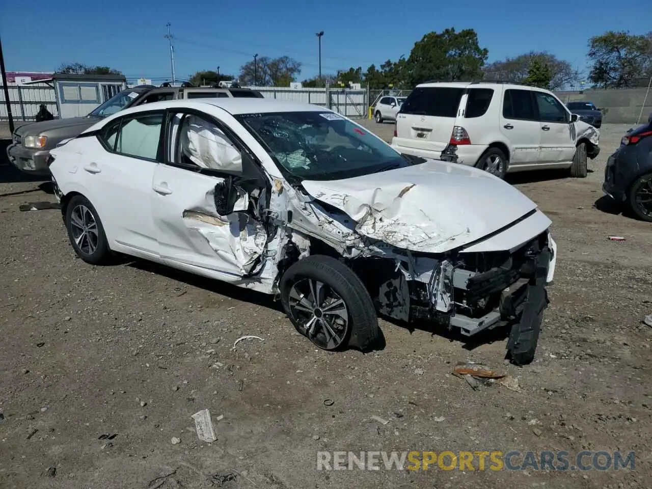 4 Photograph of a damaged car 3N1AB8CV5NY312108 NISSAN SENTRA 2022