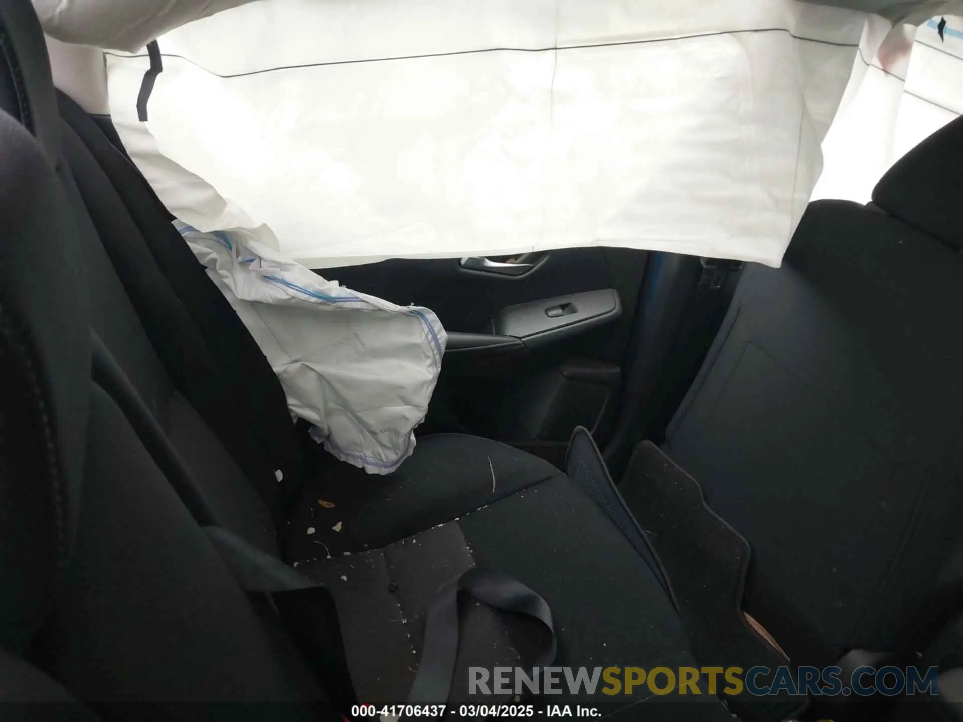 8 Photograph of a damaged car 3N1AB8CV7NY315978 NISSAN SENTRA 2022