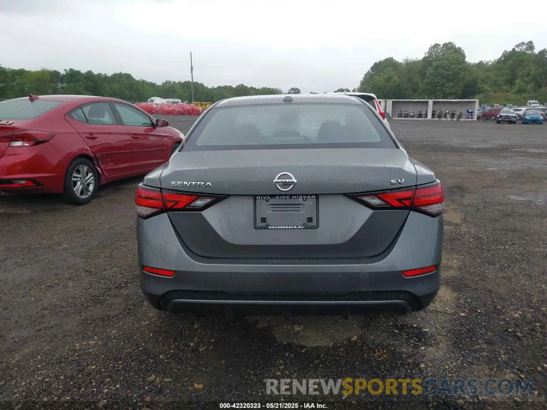 16 Photograph of a damaged car 3N1AB8CV8NY234696 NISSAN SENTRA 2022