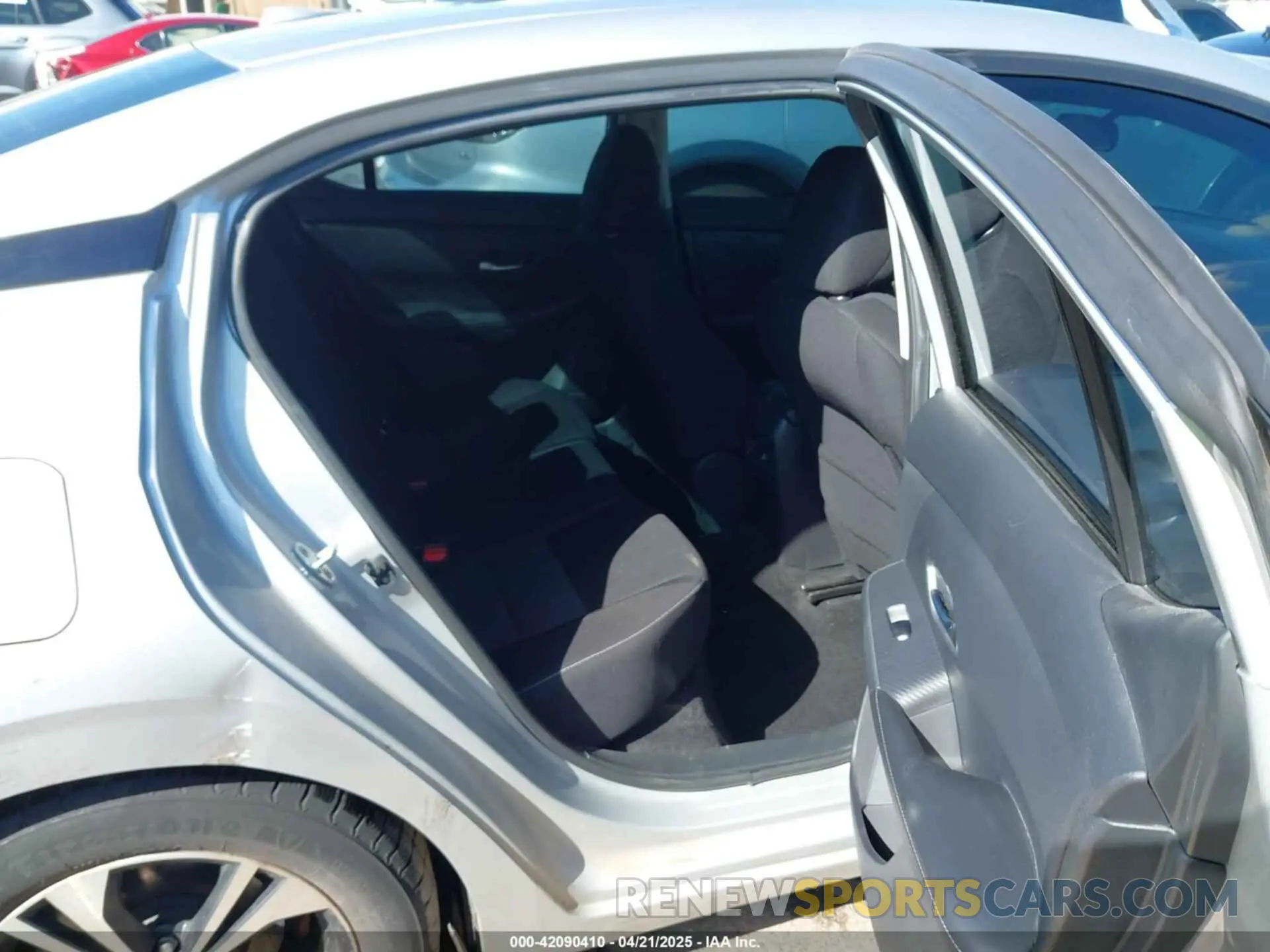 8 Photograph of a damaged car 3N1AB8CV8NY237467 NISSAN SENTRA 2022